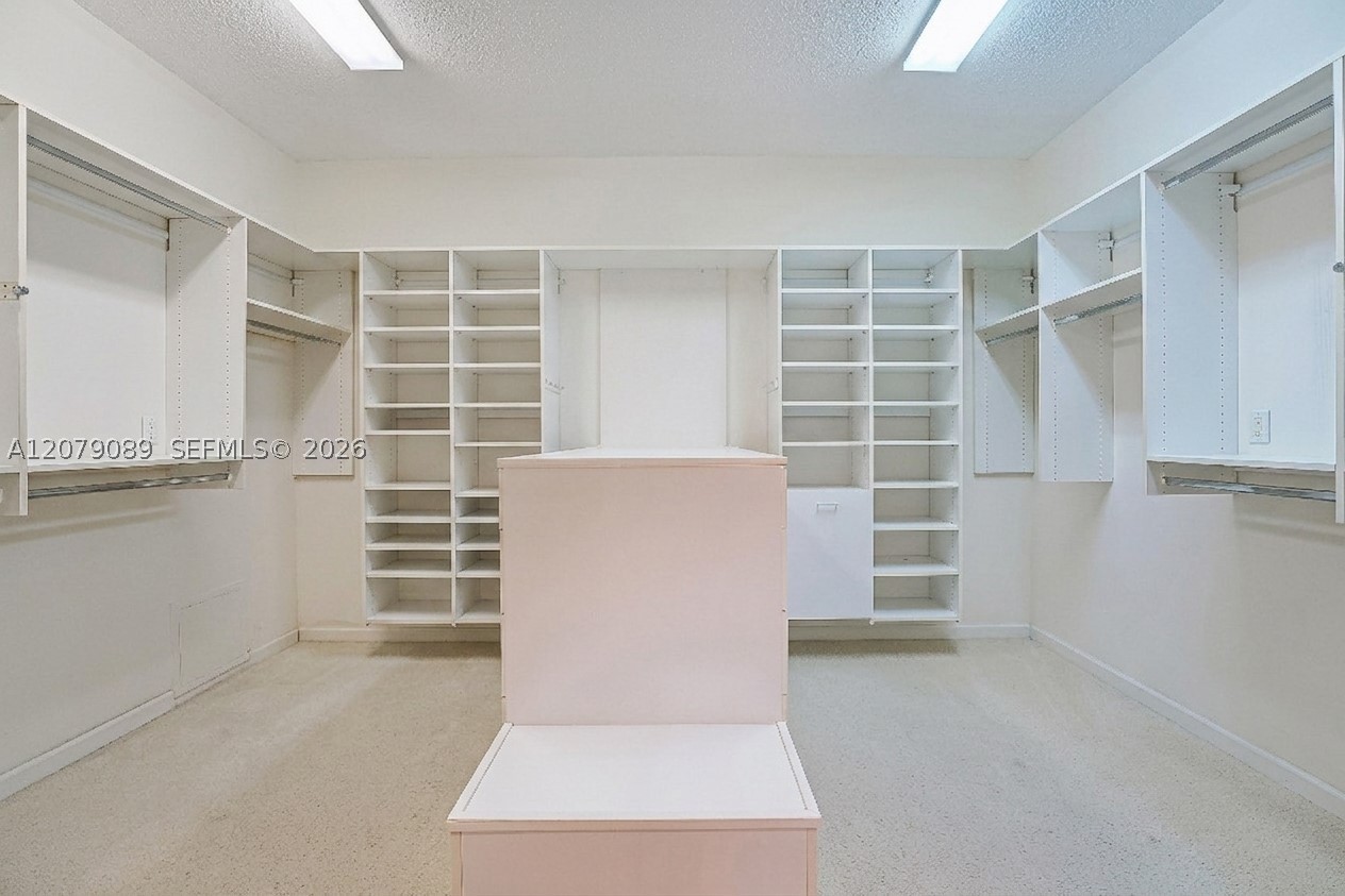 21150 Point Pl #3004 Aventura, FL 33180