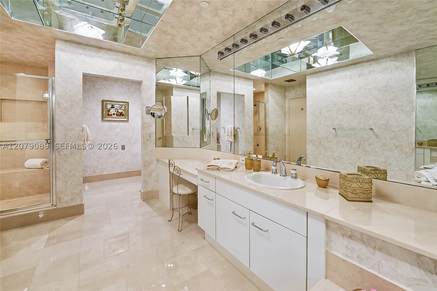 21150 Point Pl #3004 Aventura, FL 33180