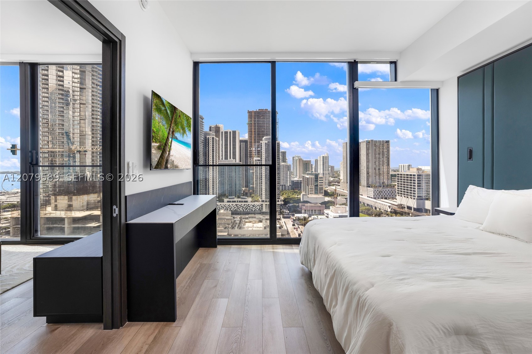20 NE 11th St #3009 Miami, FL 33132