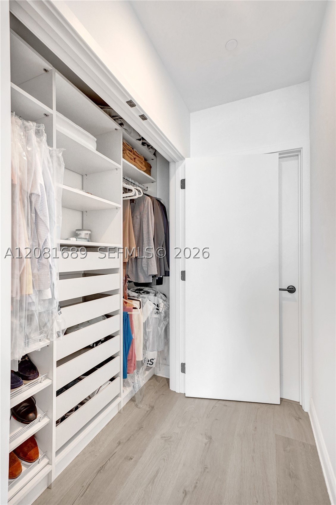 6799 Collins Ave #201 Miami Beach, FL 33141