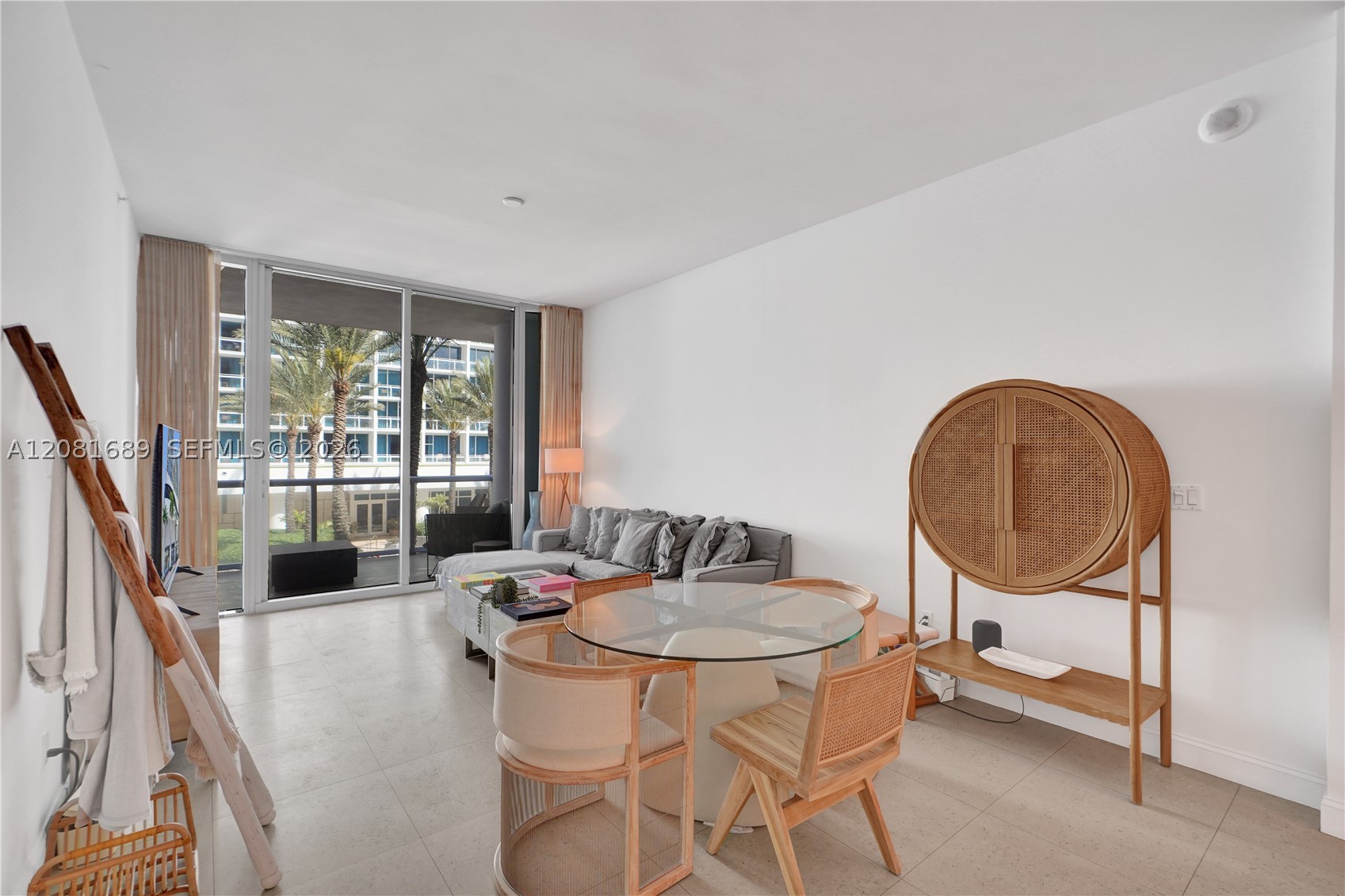6799 Collins Ave #201 Miami Beach, FL 33141