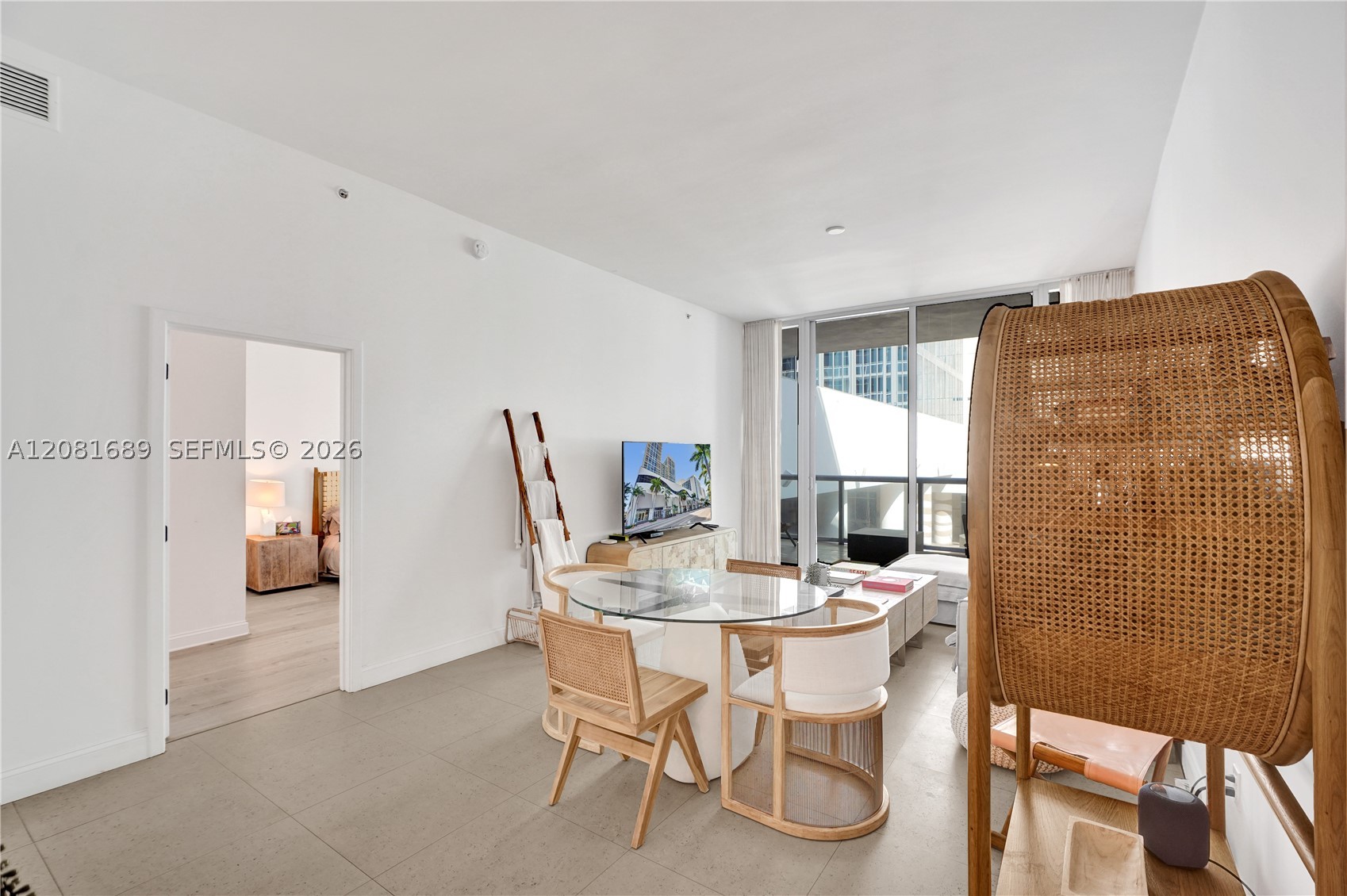 6799 Collins Ave #201 Miami Beach, FL 33141