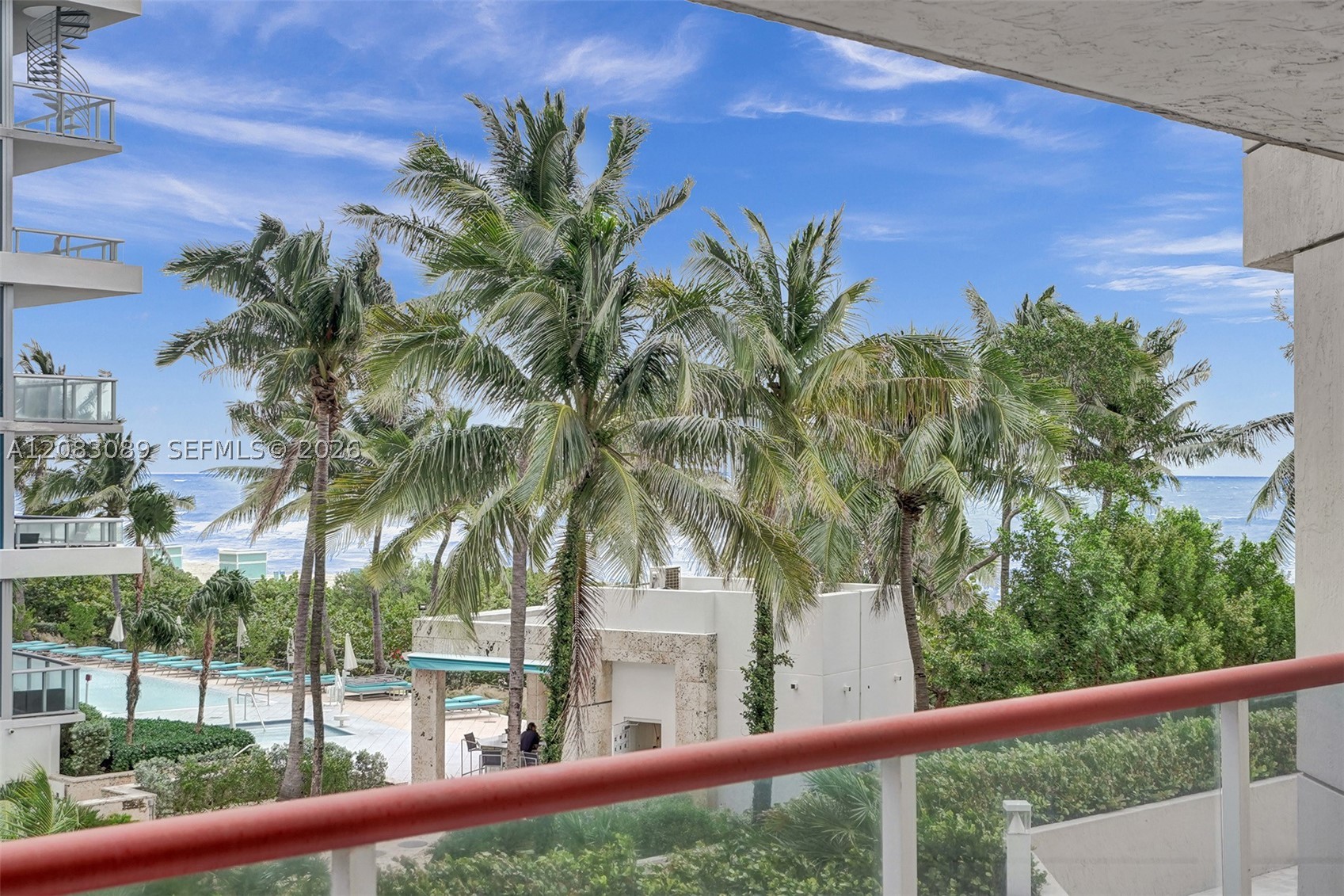 6767 Collins Ave #307