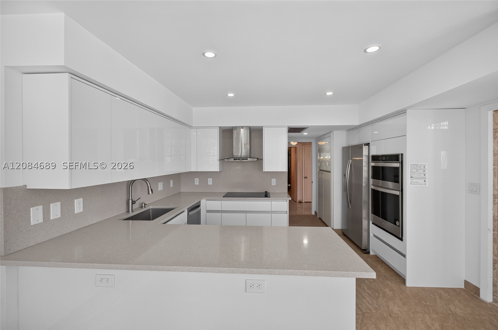 5660 W Collins Ave #6D Miami Beach, FL 33140