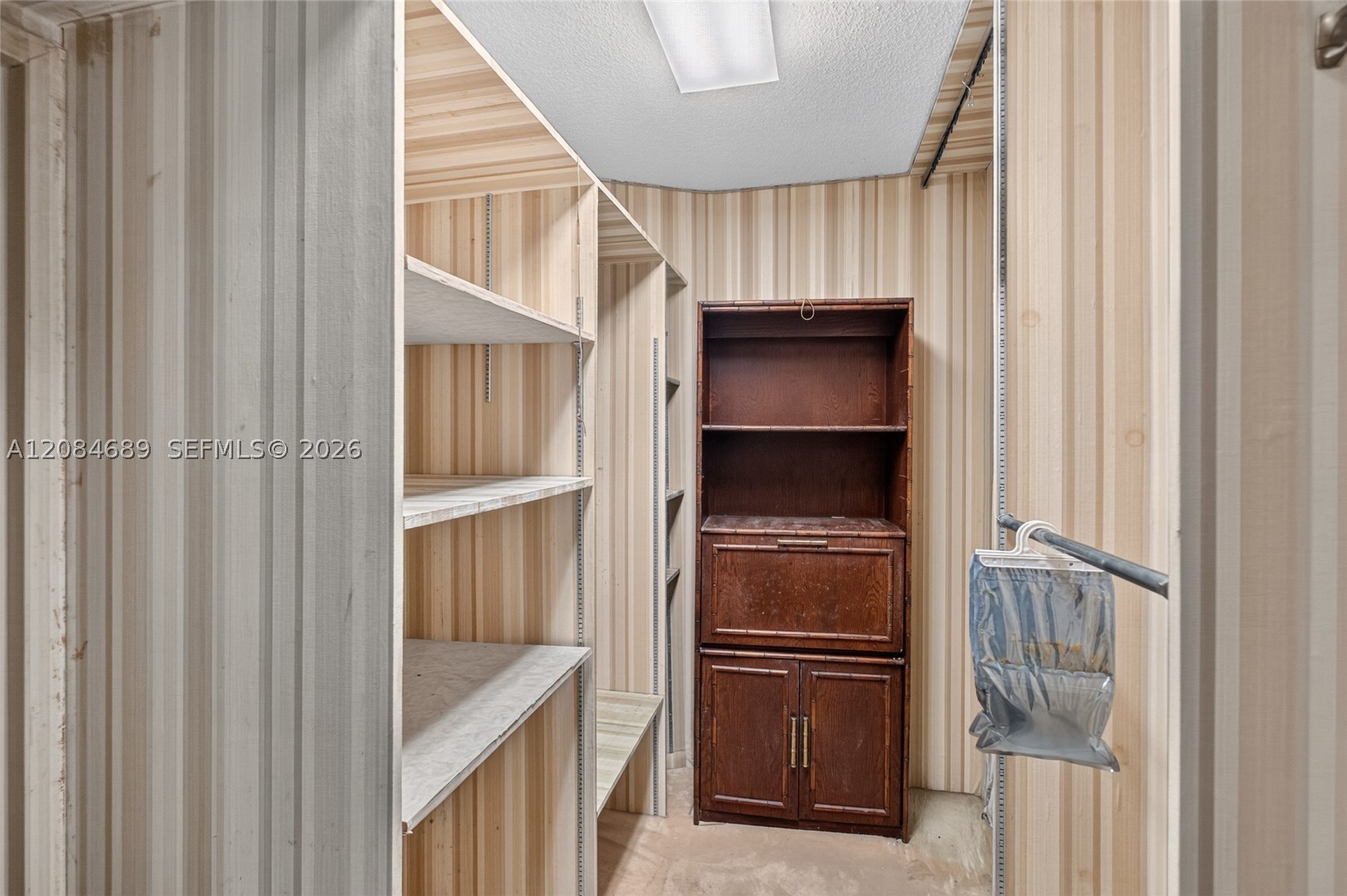 5660 W Collins Ave #6D Miami Beach, FL 33140