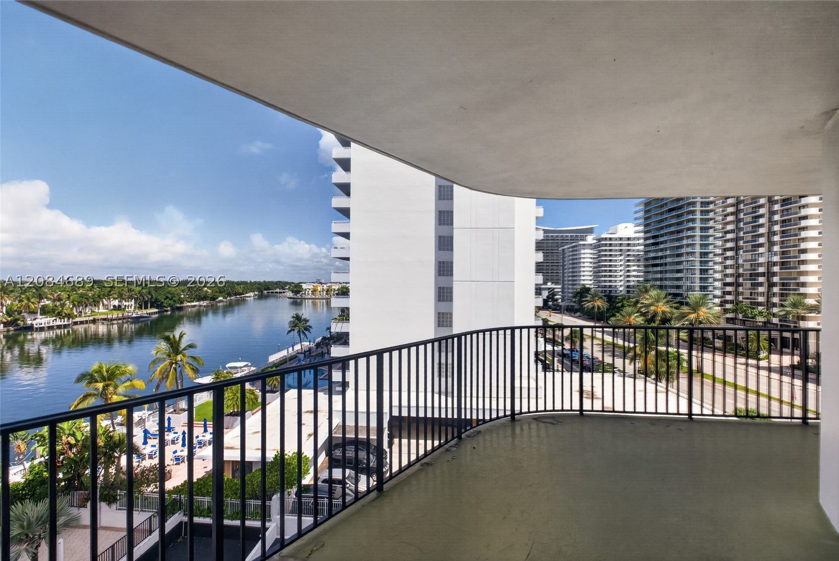 5660 W Collins Ave #6D Miami Beach, FL 33140