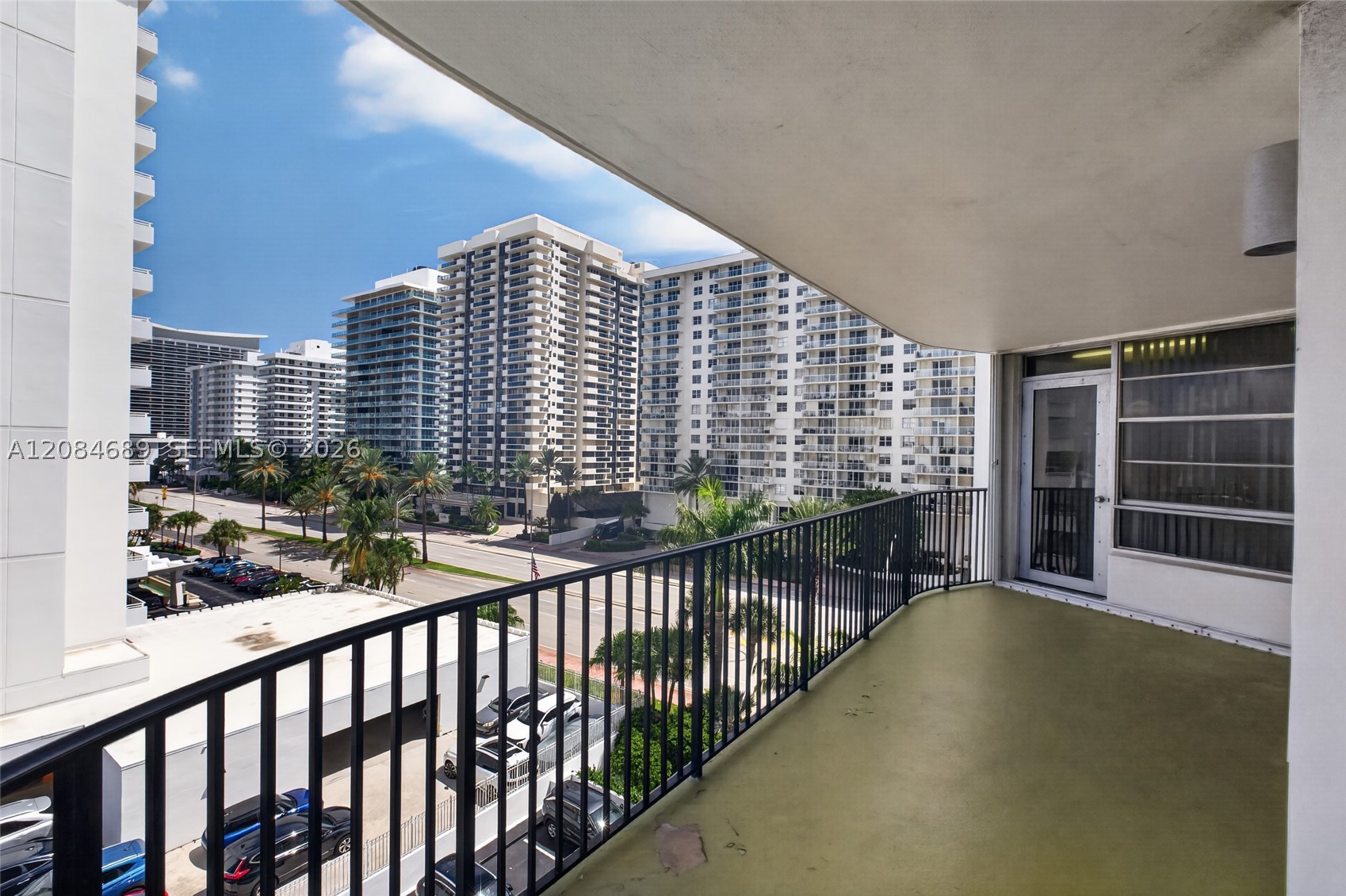 5660 W Collins Ave #6D Miami Beach, FL 33140