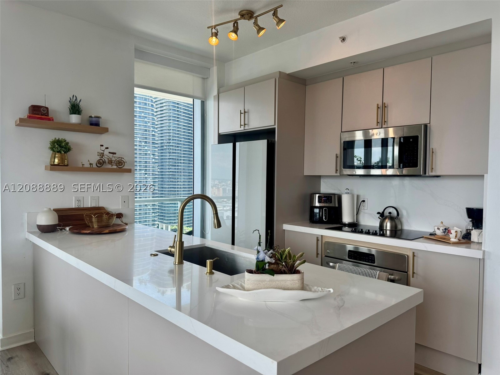 image Axis on Brickell North1