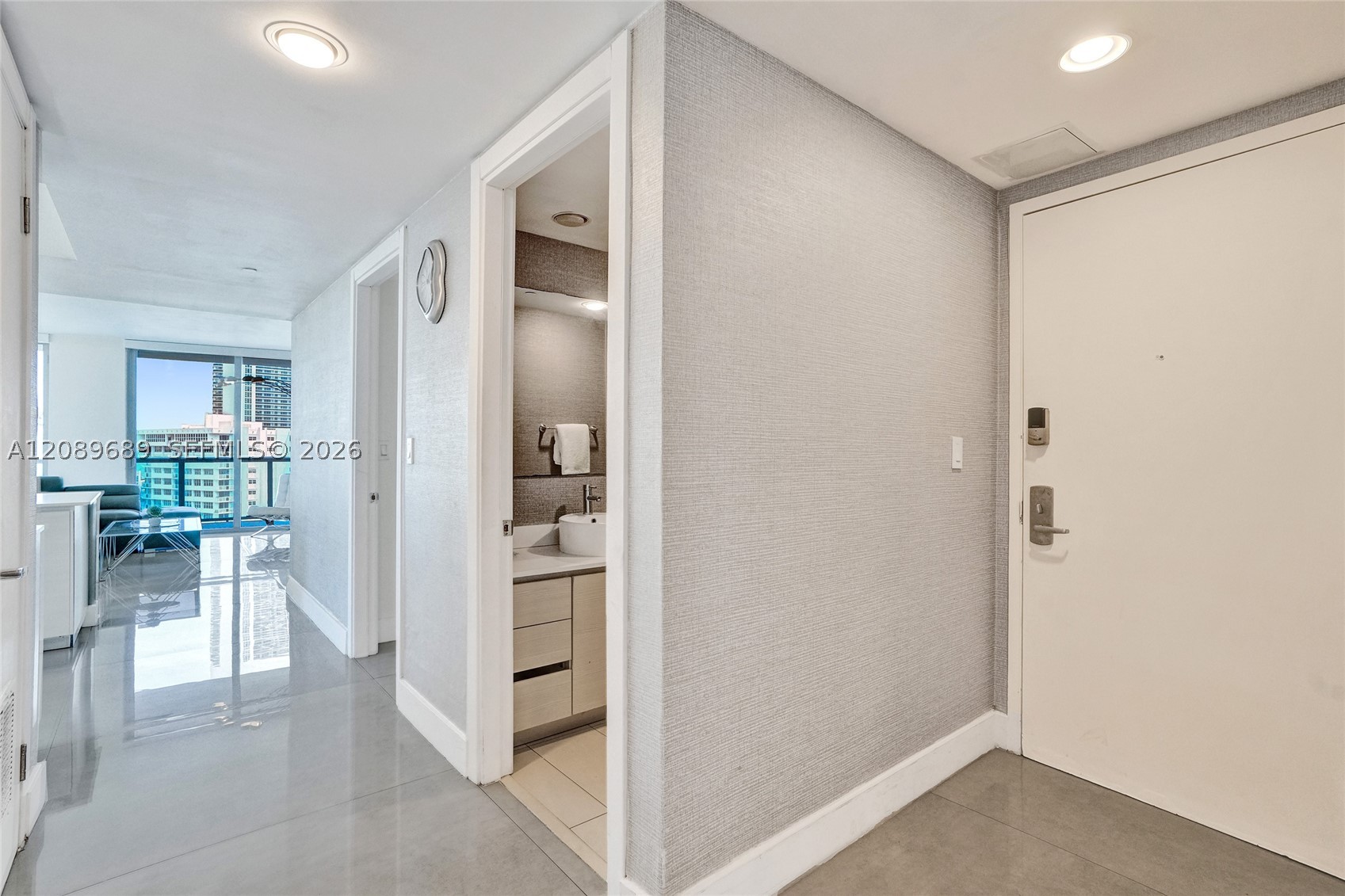 image Beachwalk Condominium23