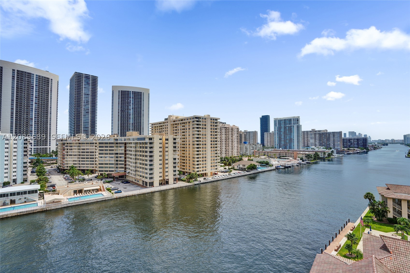image Beachwalk Condominium42