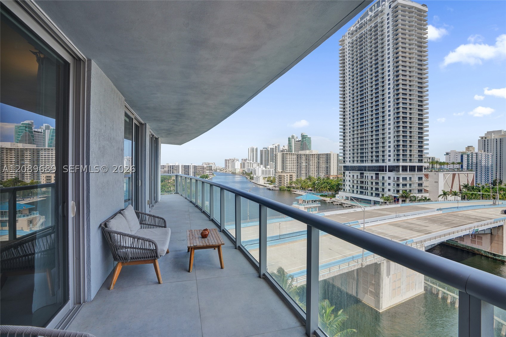 image Beachwalk Condominium43