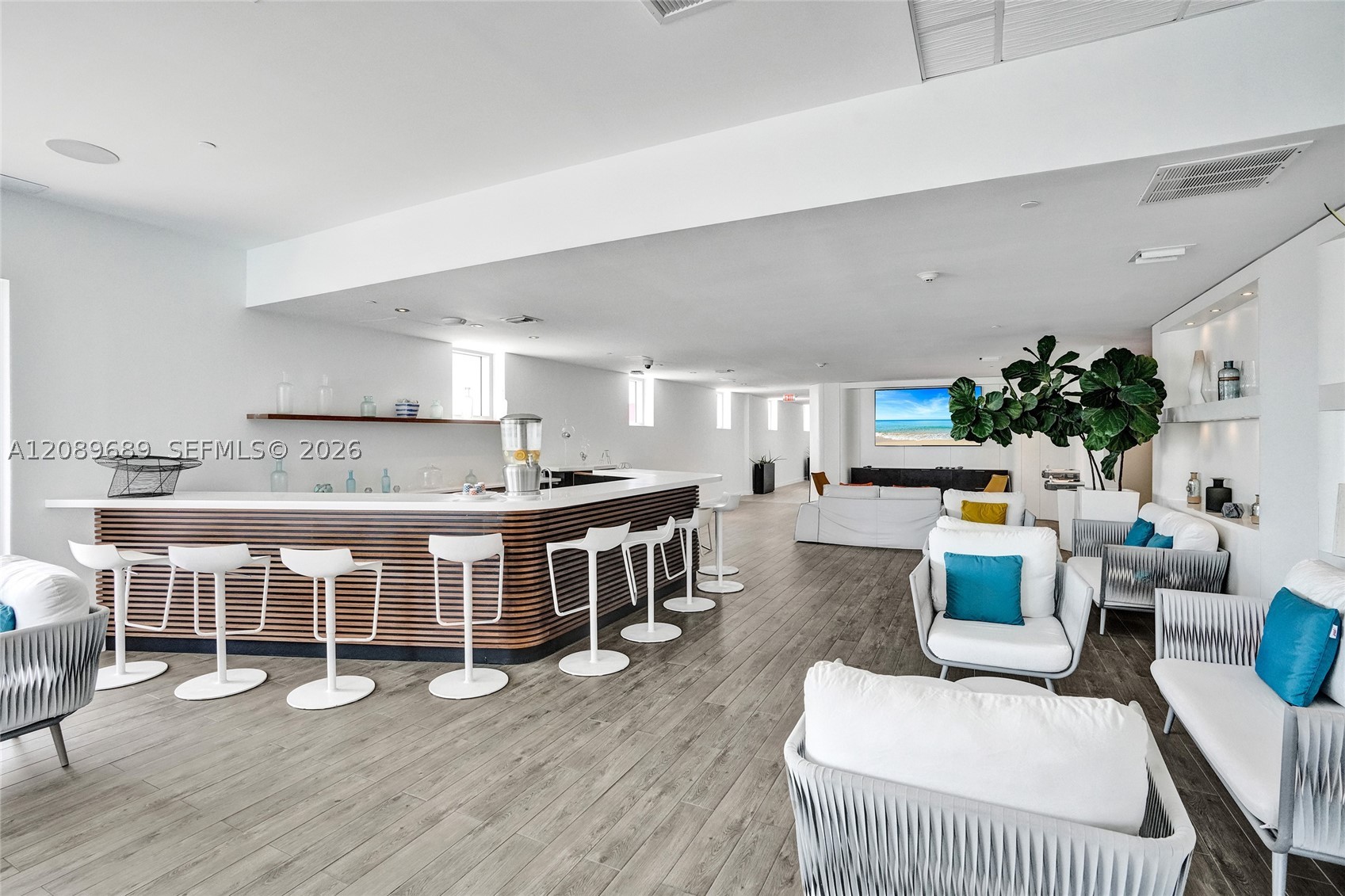 image Beachwalk Condominium48