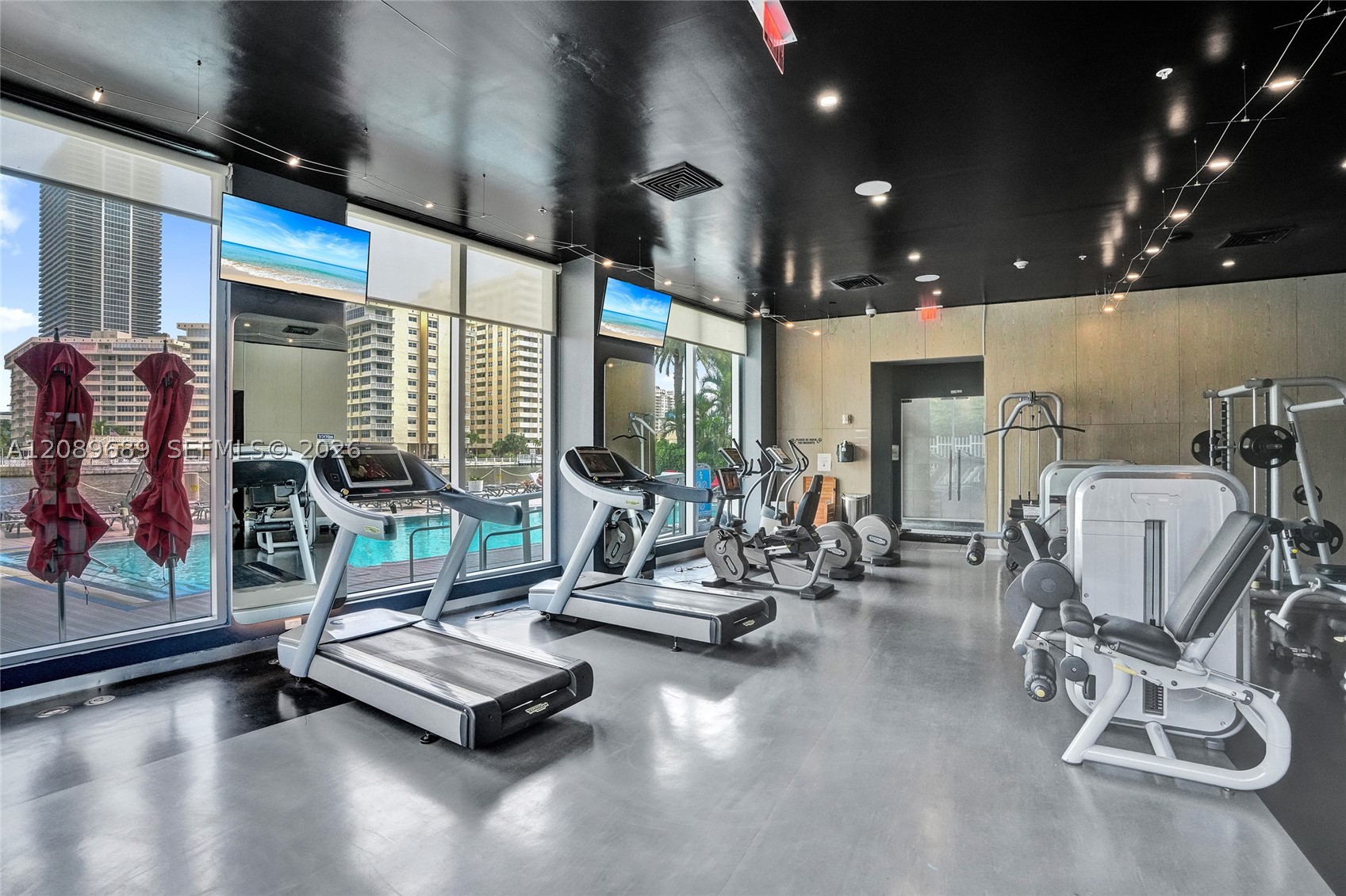 image Beachwalk Condominium55