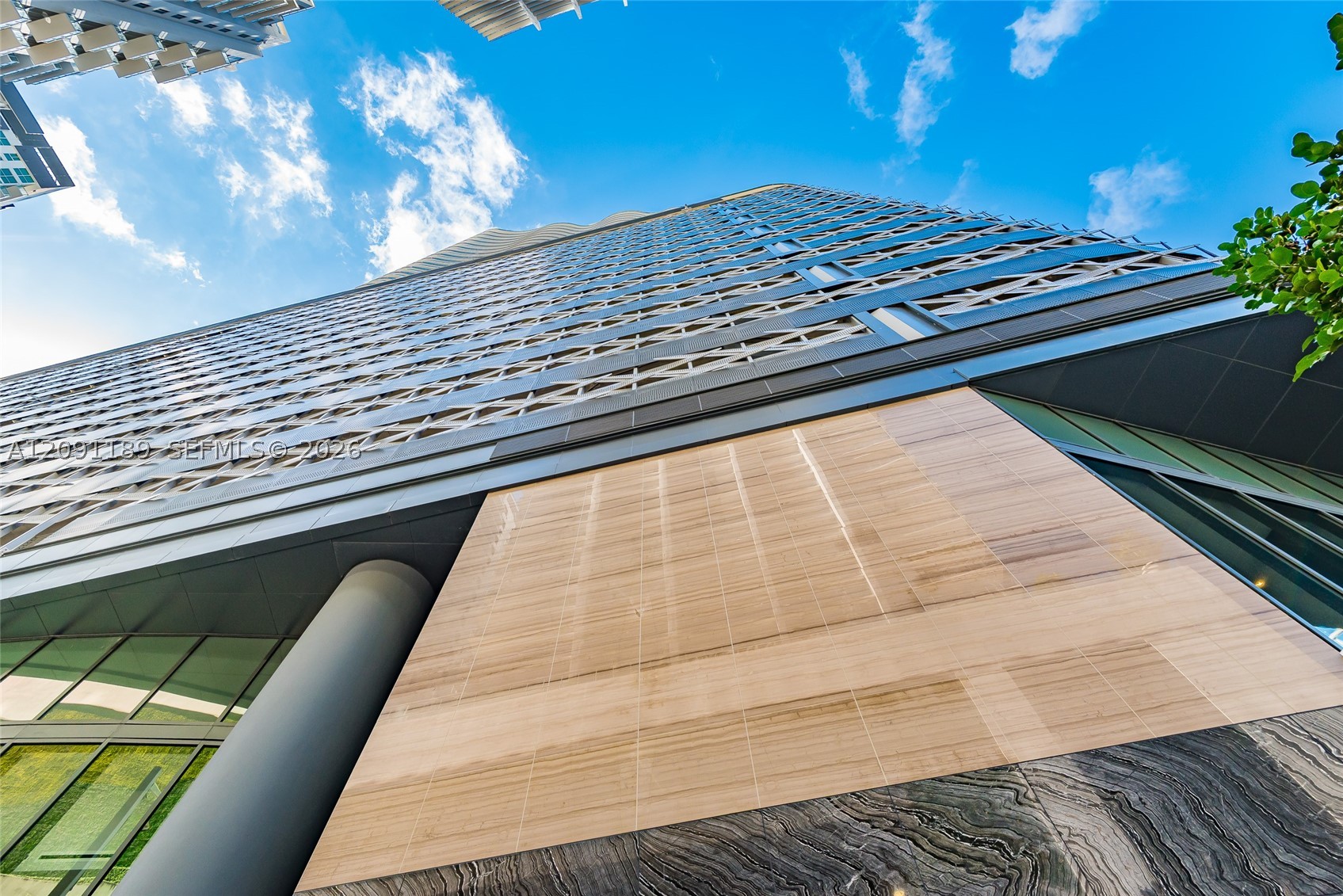 image Brickell Flatiron28
