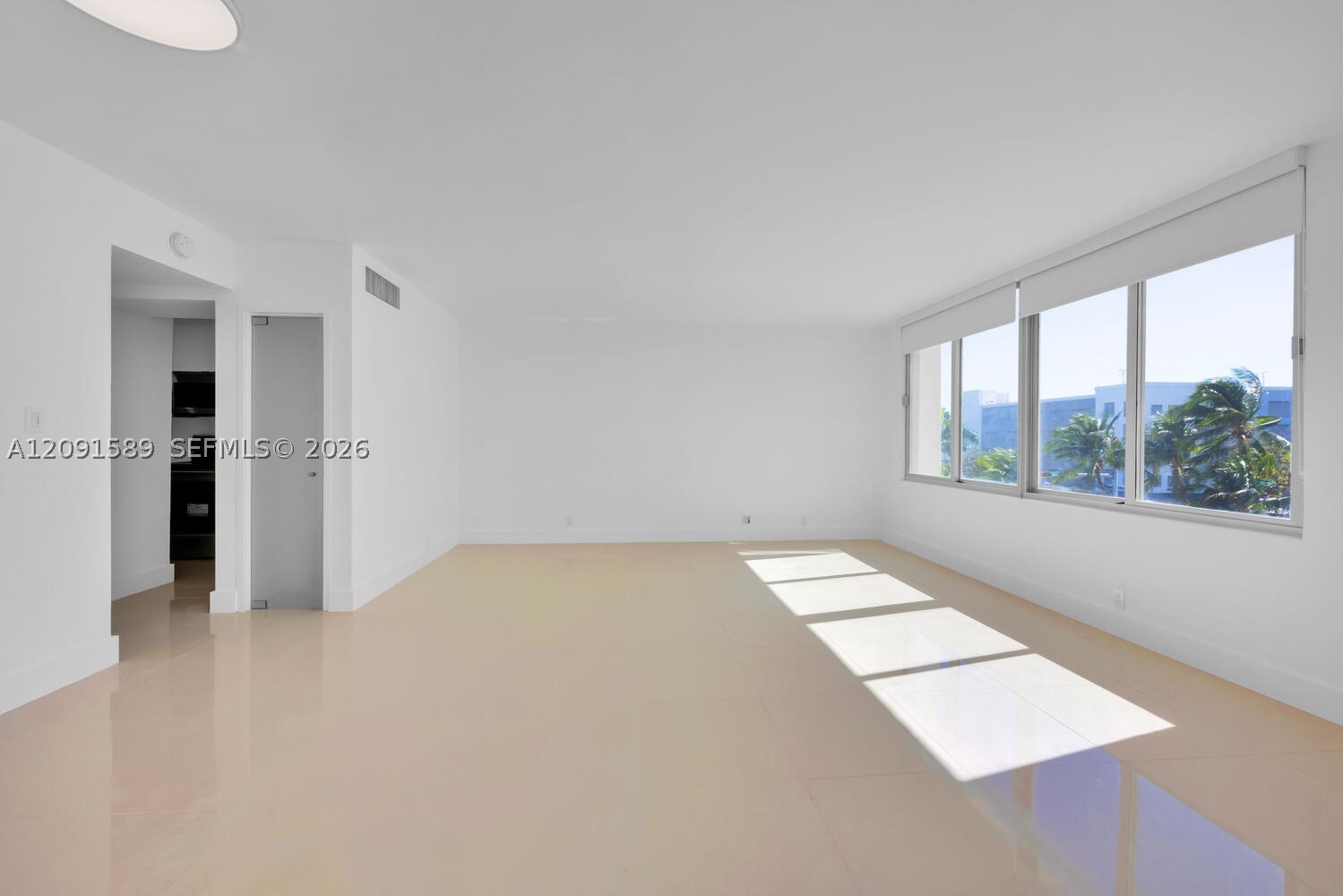 1000 West Ave #301