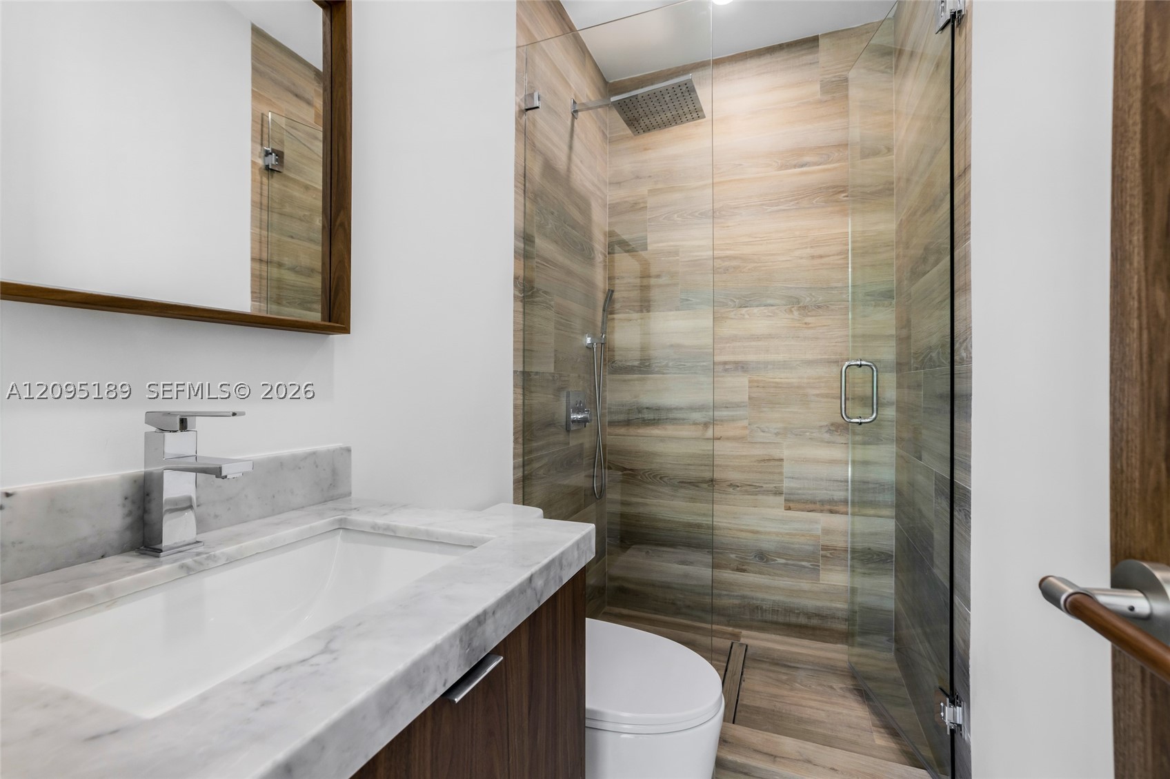 569 NW 44th St Miami, FL 33127
