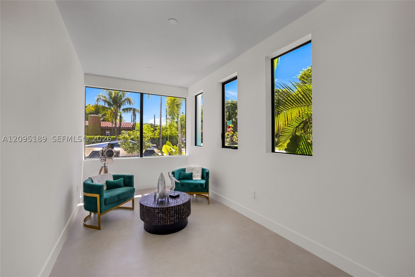 569 NW 44th St Miami, FL 33127