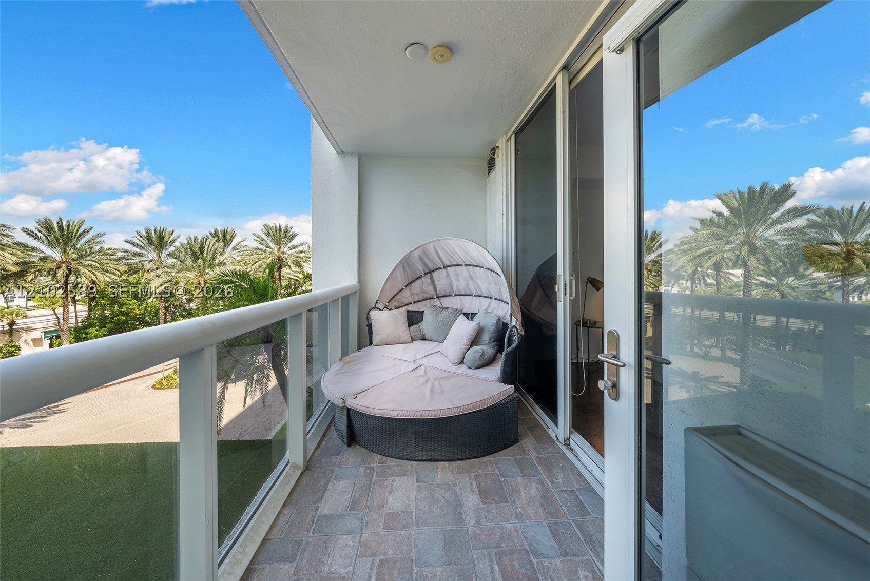 image Harbour House22