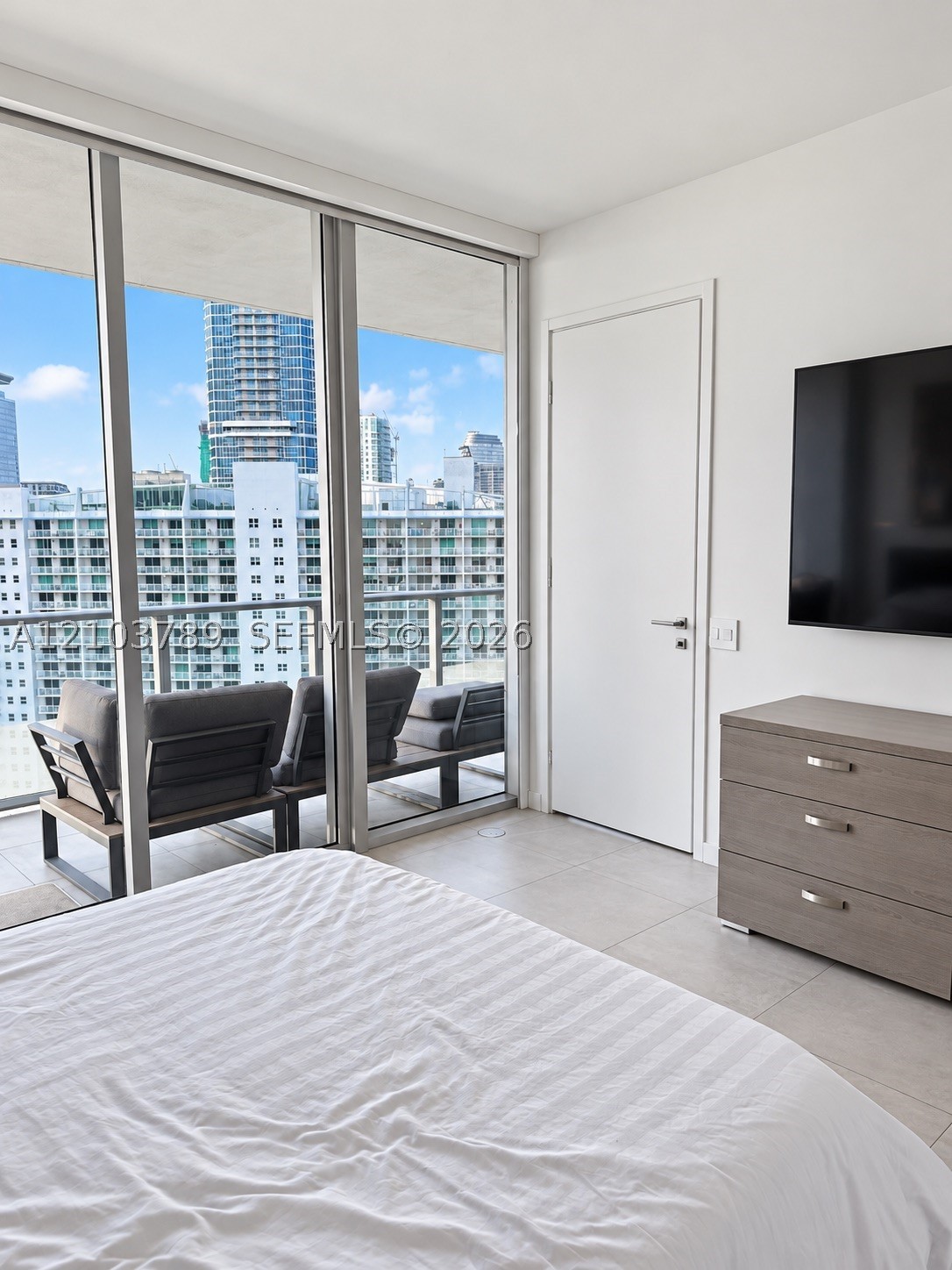 image Brickell House23