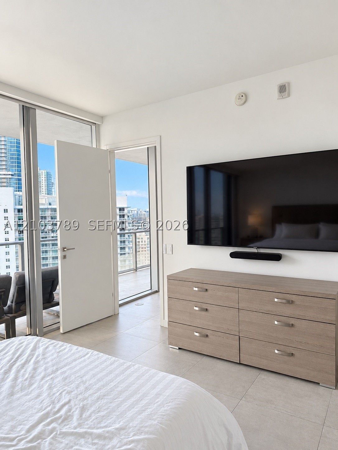 image Brickell House24