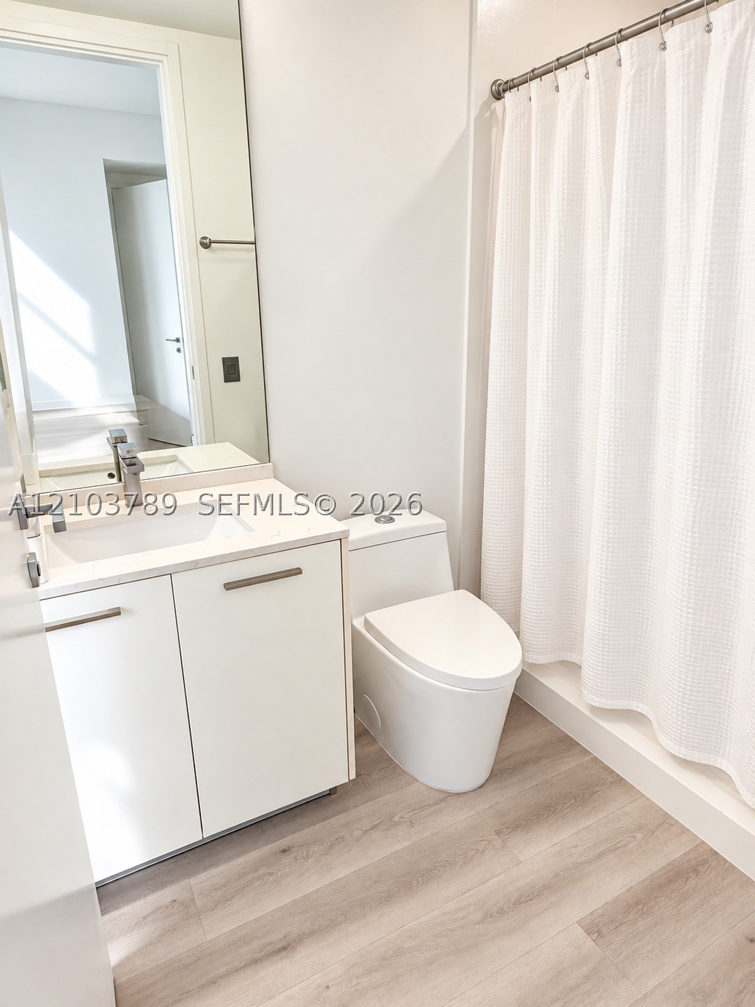 image Brickell House35