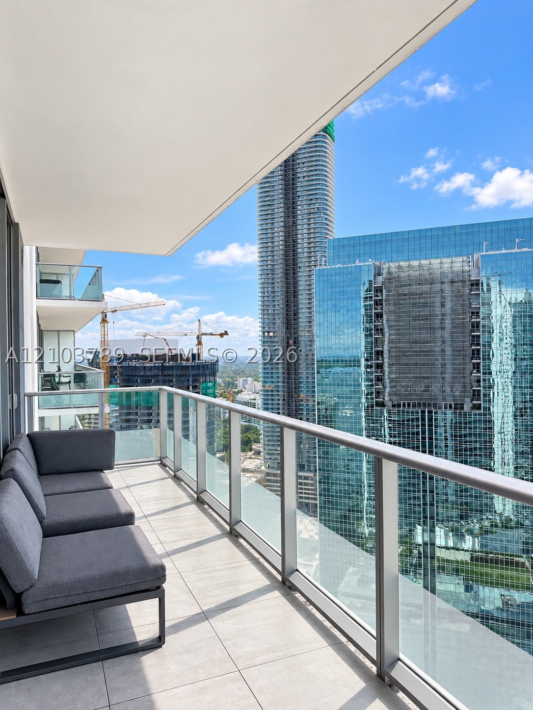 image Brickell House36