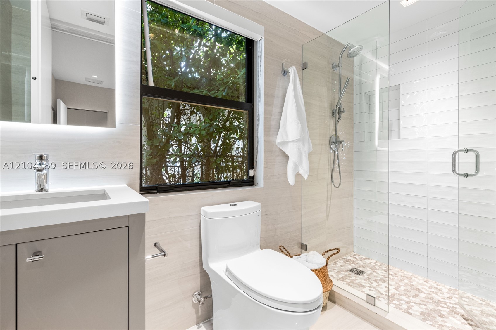 250 S Hibiscus Dr Miami Beach, FL 33139