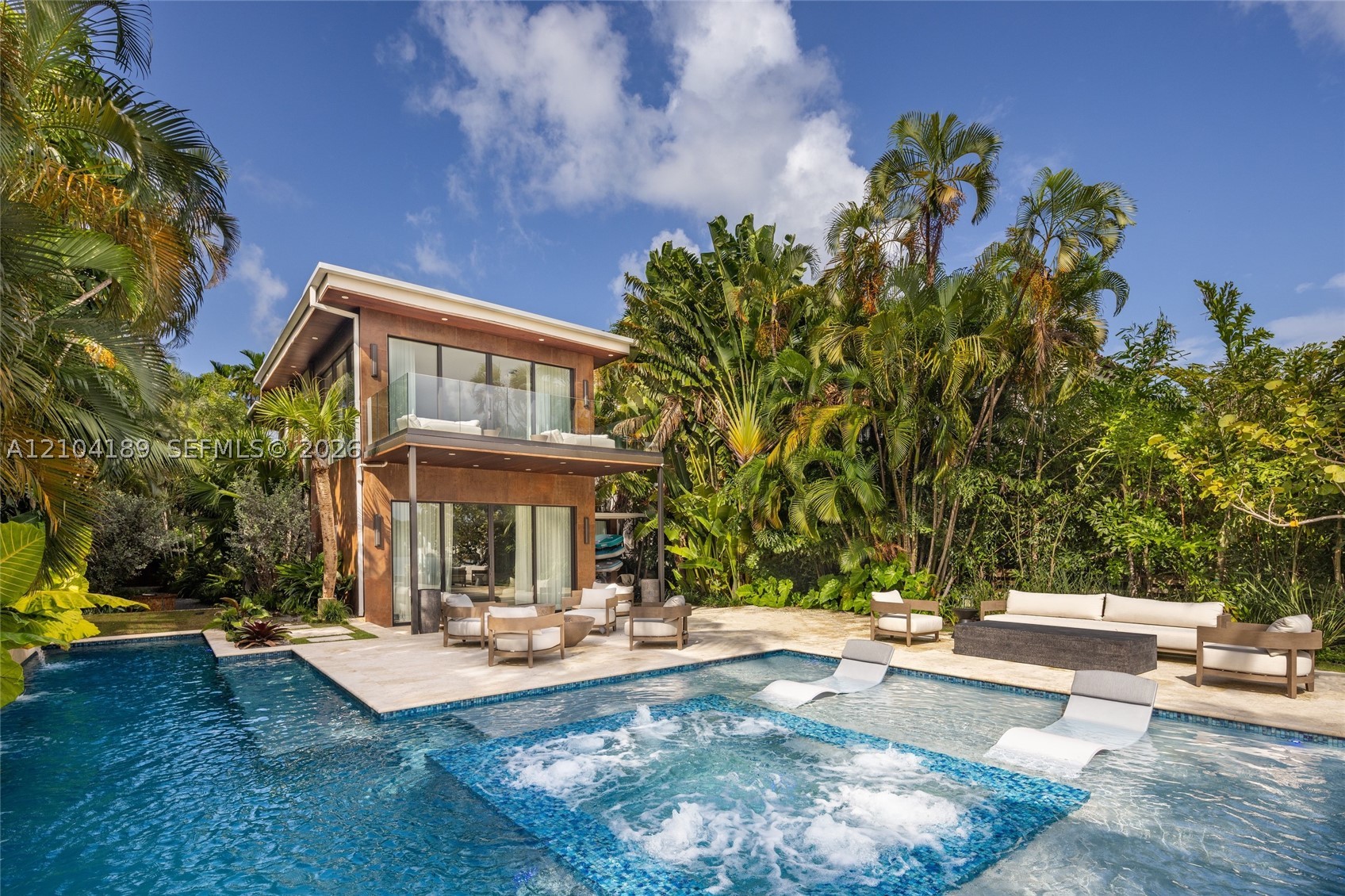 250 S Hibiscus Dr Miami Beach, FL 33139