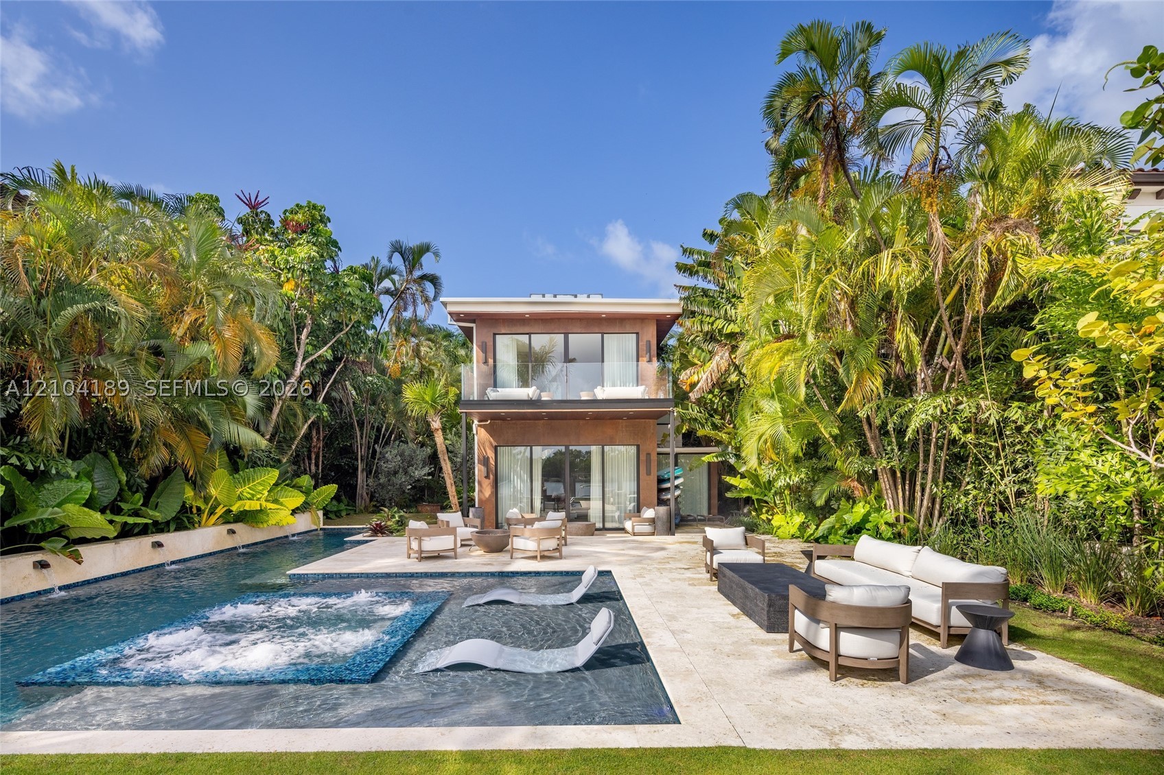 250 S Hibiscus Dr Miami Beach, FL 33139