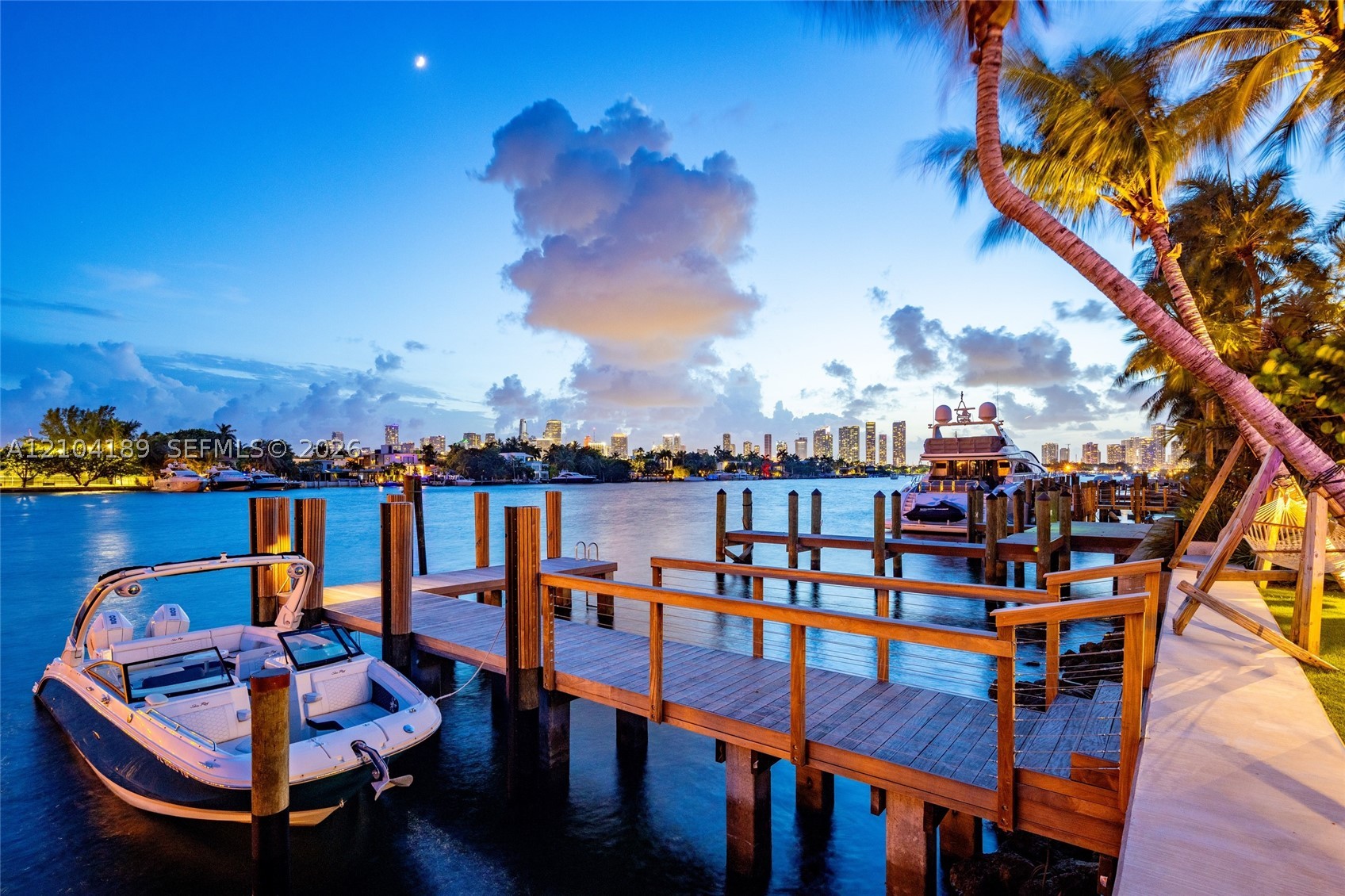 250 S Hibiscus Dr Miami Beach, FL 33139
