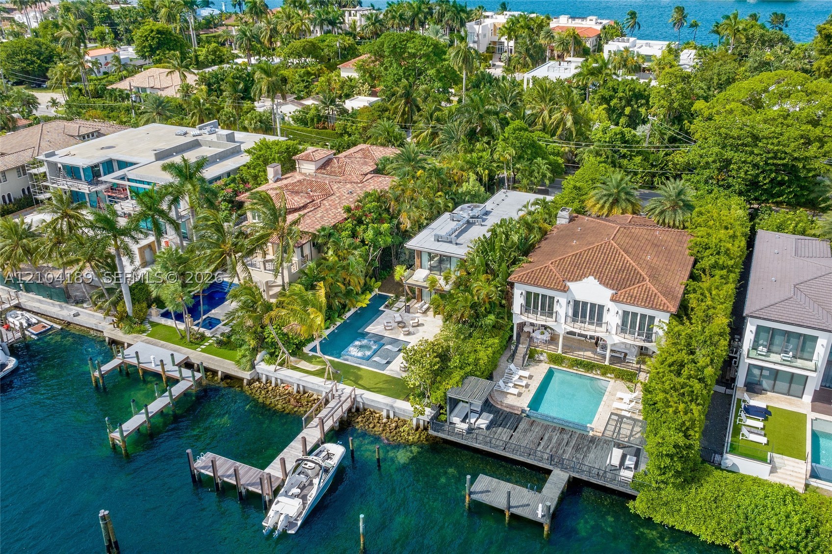 250 S Hibiscus Dr Miami Beach, FL 33139