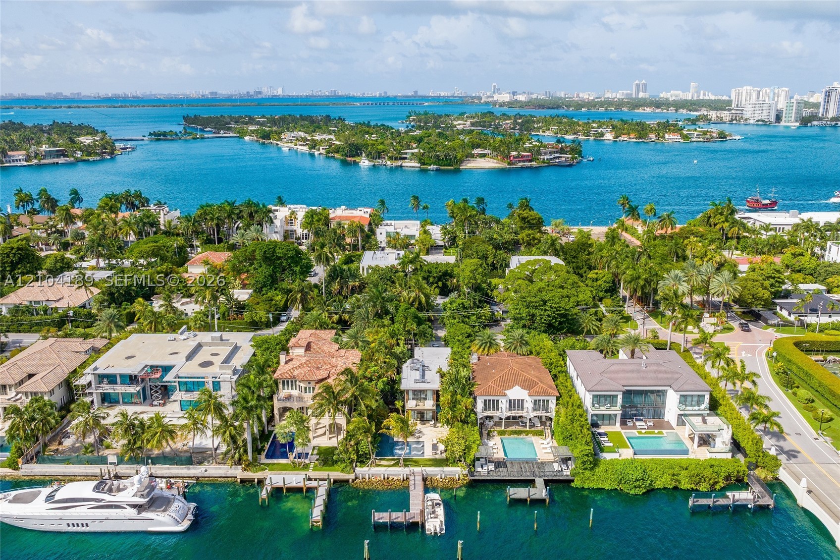 250 S Hibiscus Dr Miami Beach, FL 33139