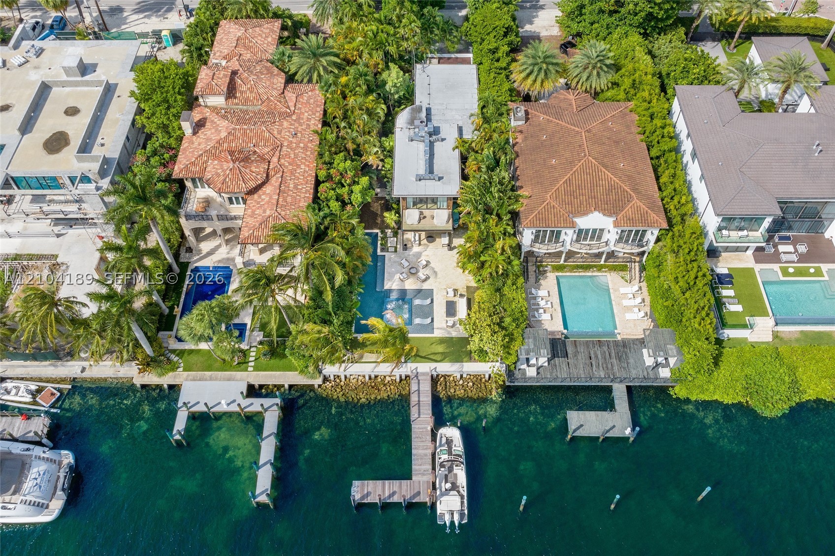 250 S Hibiscus Dr Miami Beach, FL 33139
