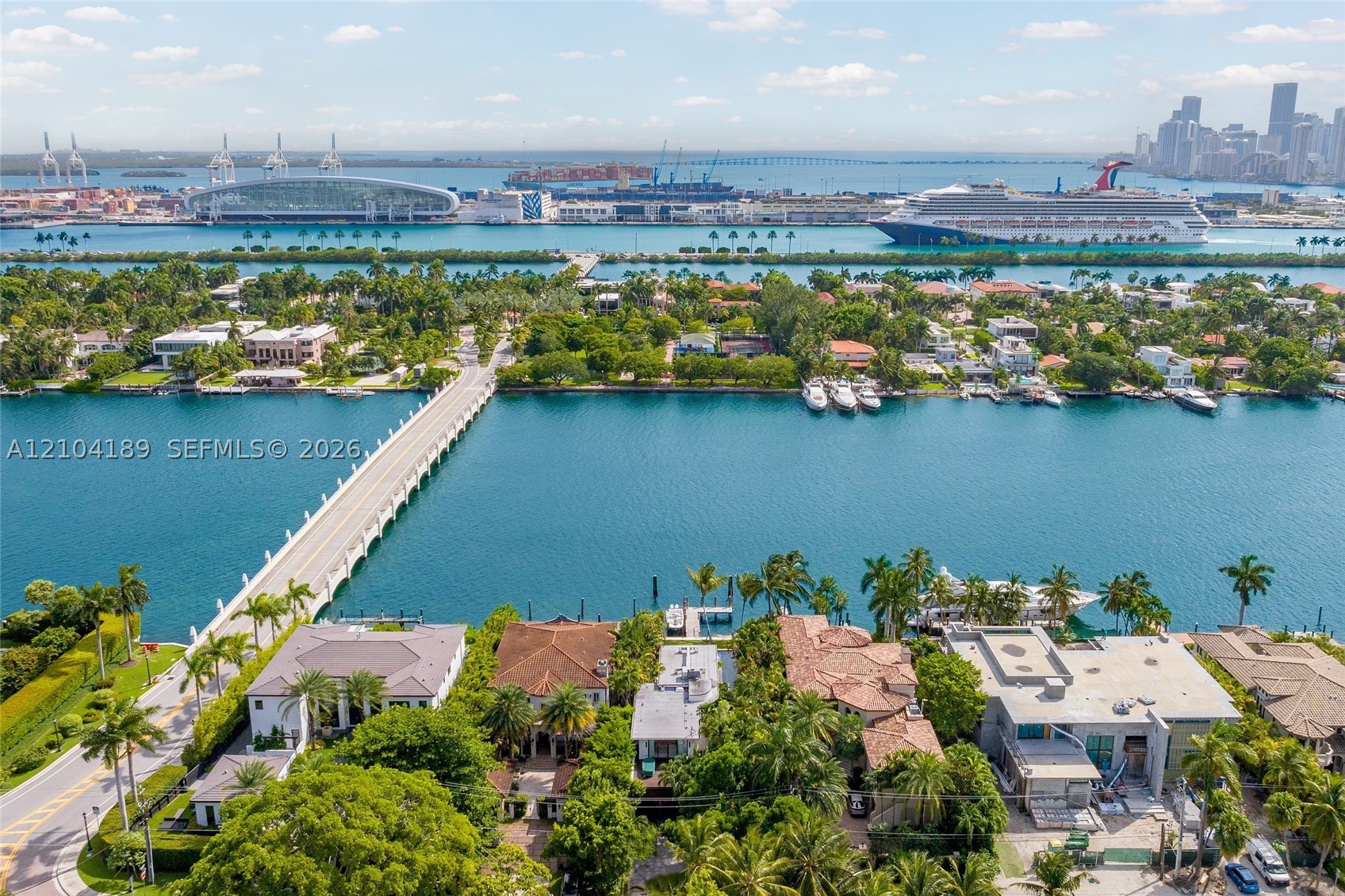 250 S Hibiscus Dr Miami Beach, FL 33139