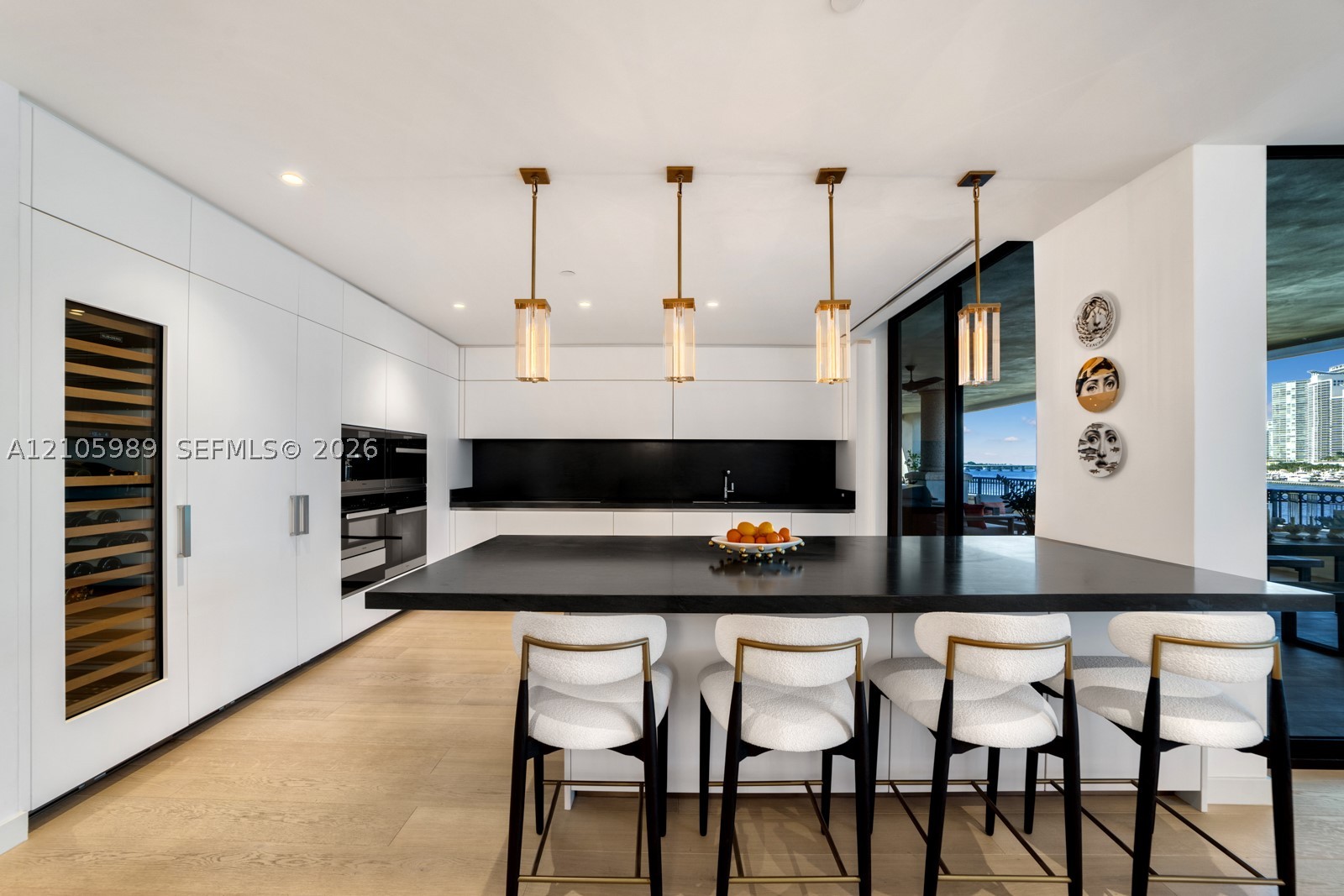 6800 Fisher Is Dr #6823 Miami Beach, FL 33109