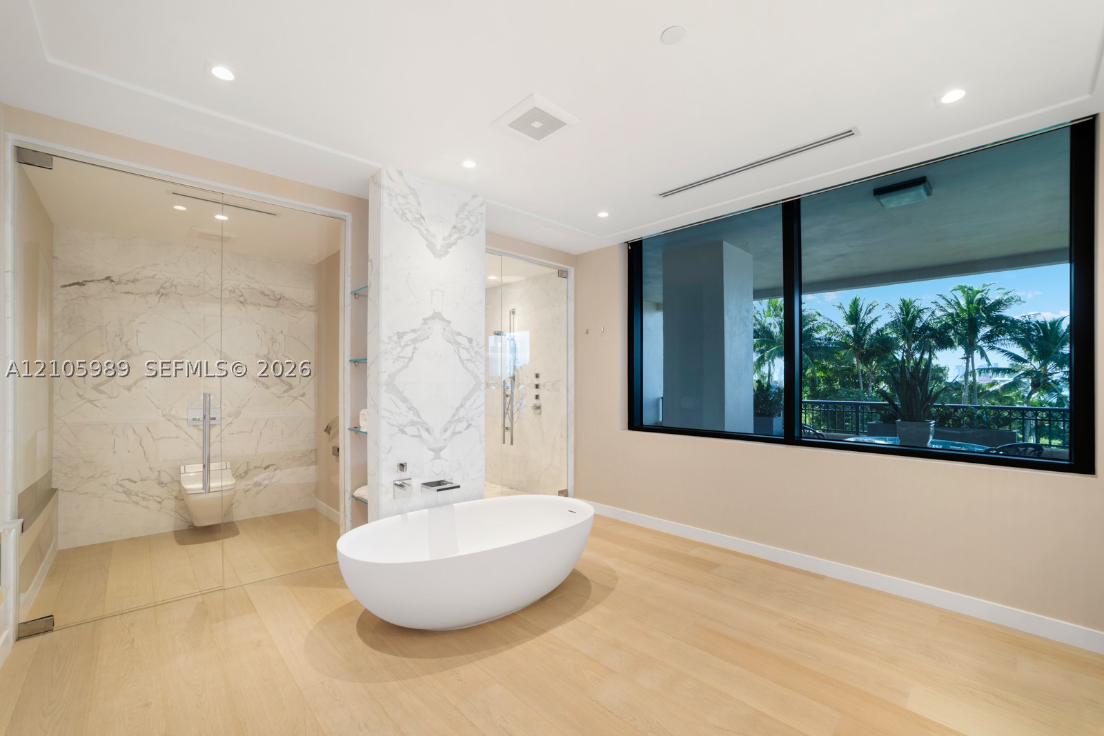 6800 Fisher Is Dr #6823 Miami Beach, FL 33109