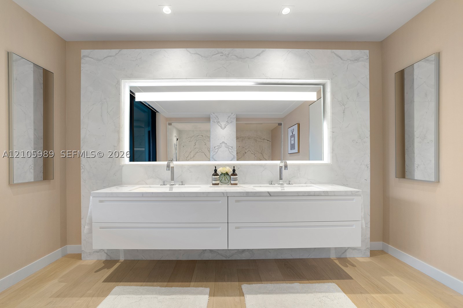 6800 Fisher Is Dr #6823 Miami Beach, FL 33109