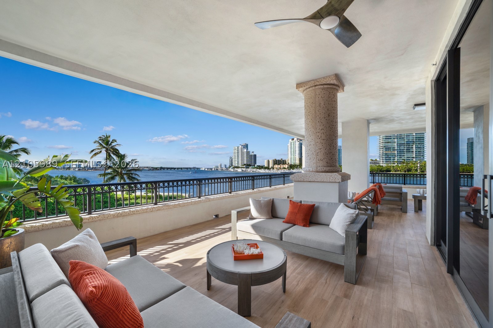 6800 Fisher Is Dr #6823 Miami Beach, FL 33109