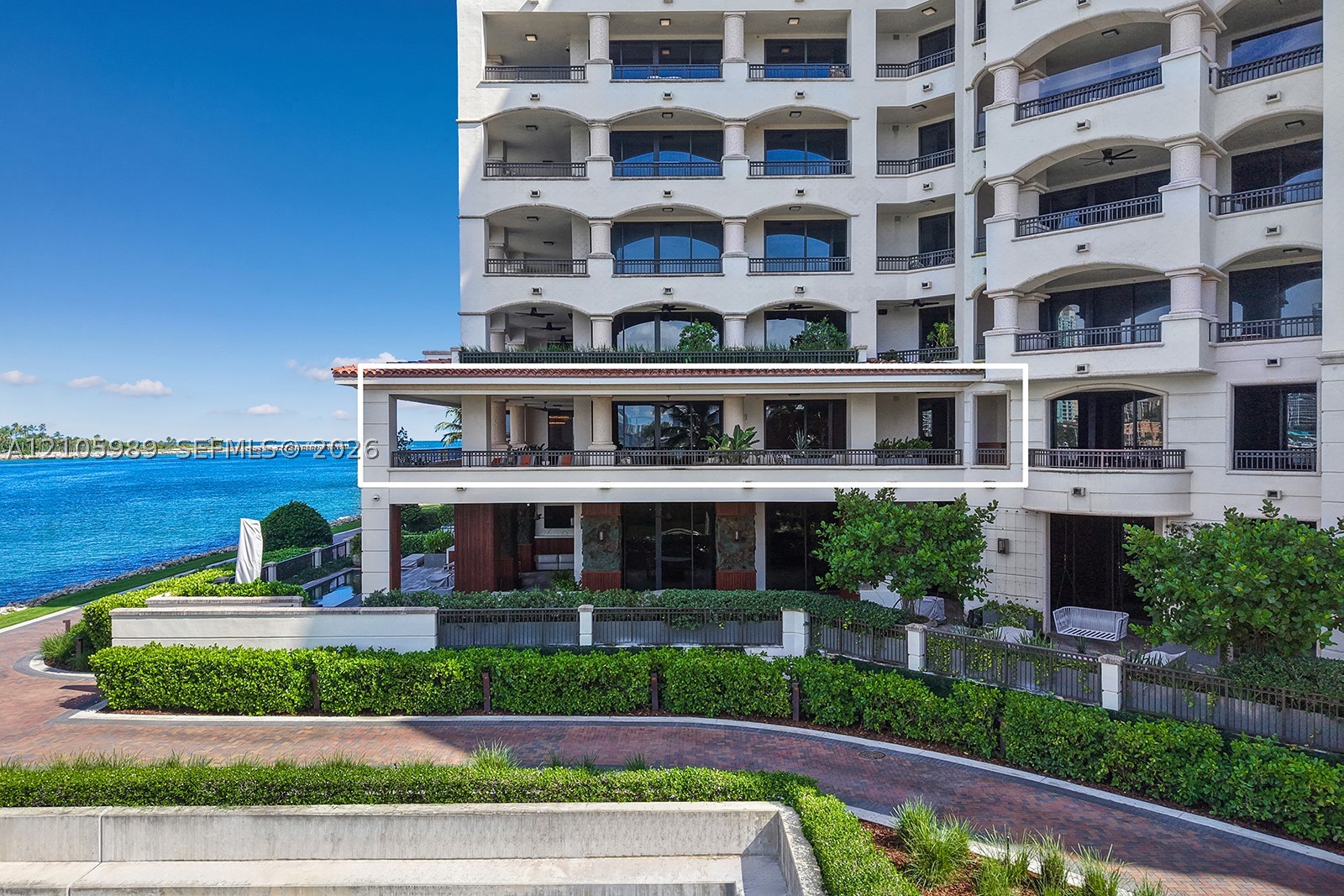 6800 Fisher Is Dr #6823 Miami Beach, FL 33109