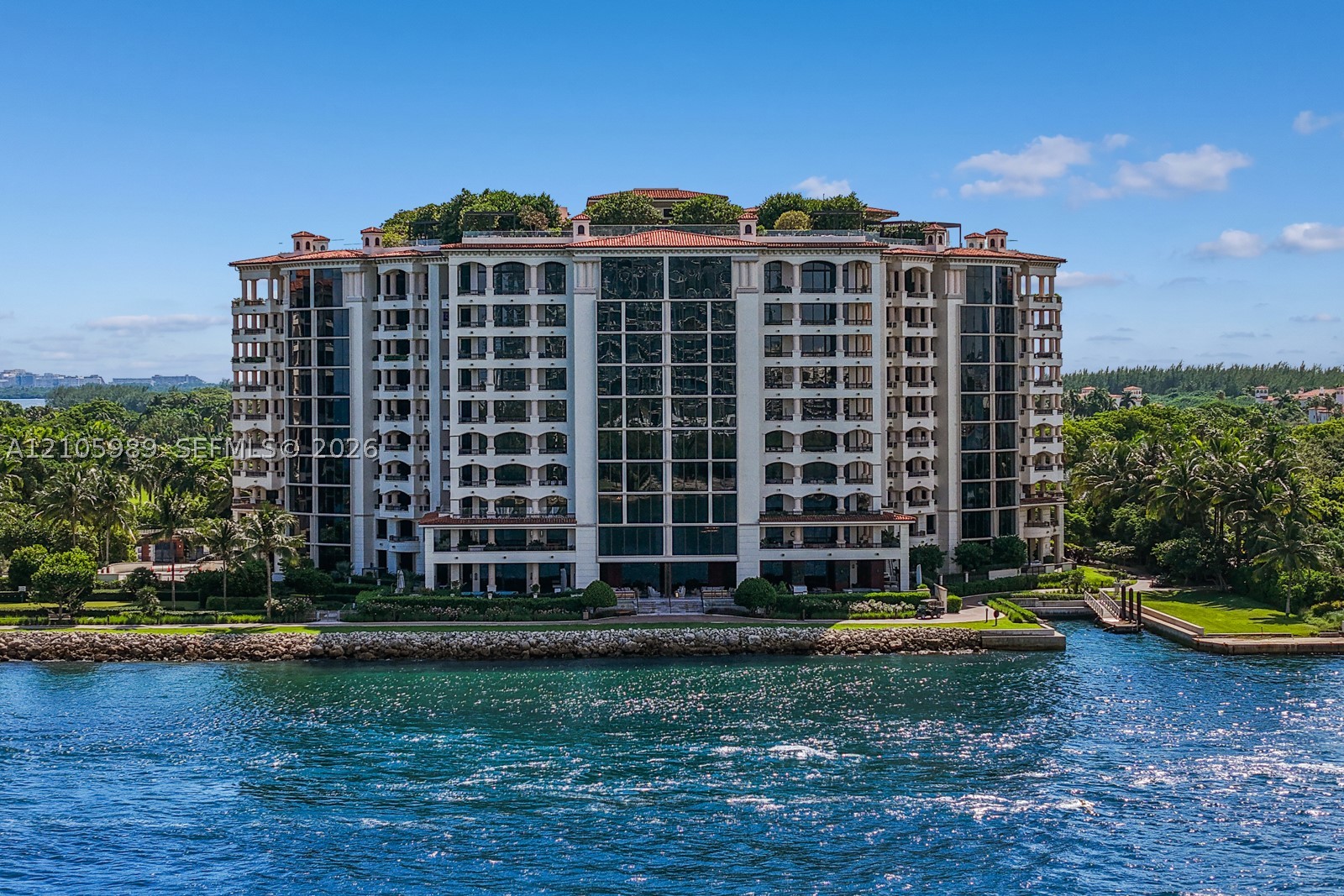 6800 Fisher Is Dr #6823 Miami Beach, FL 33109