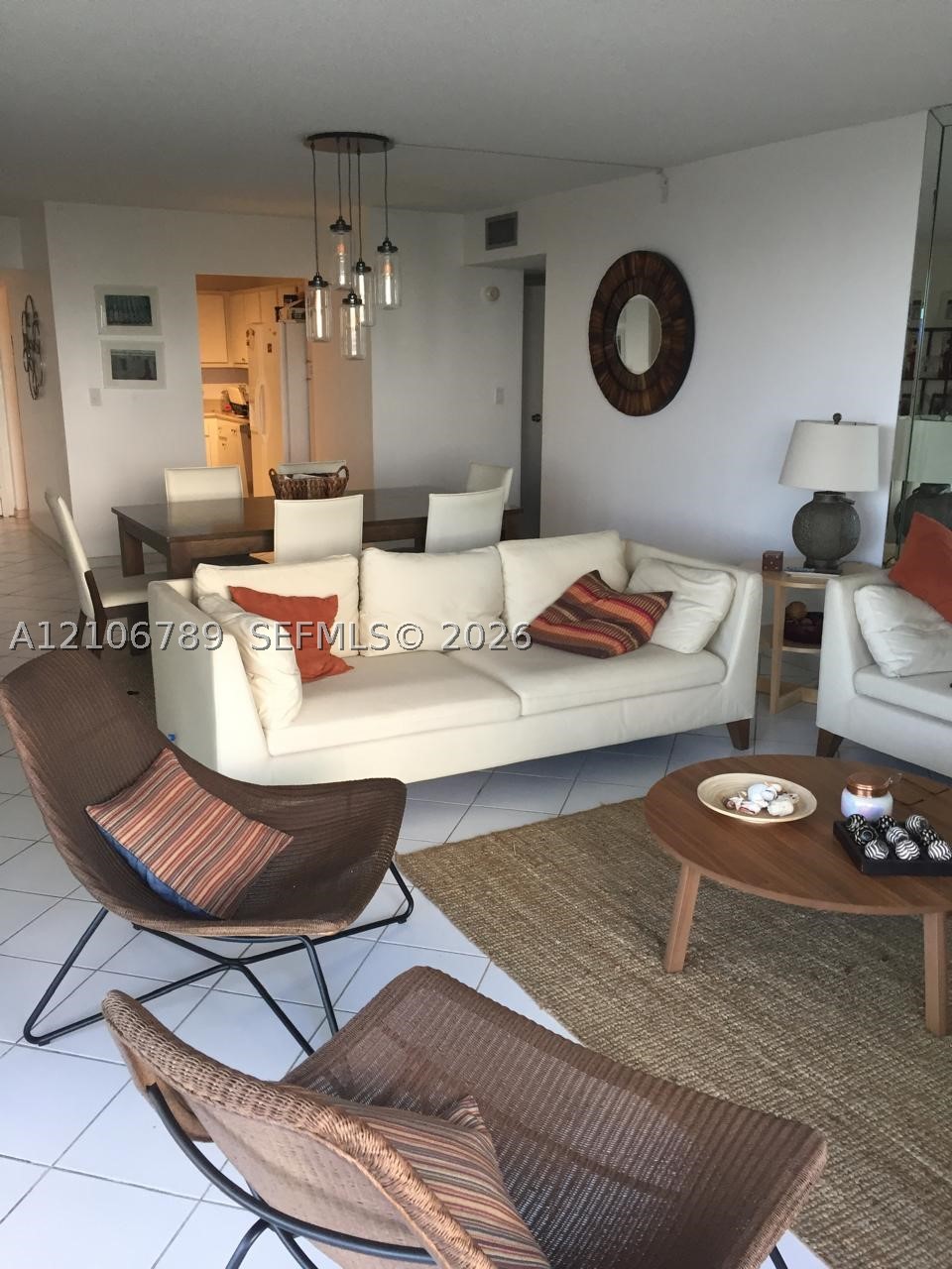 image Arlen House East18