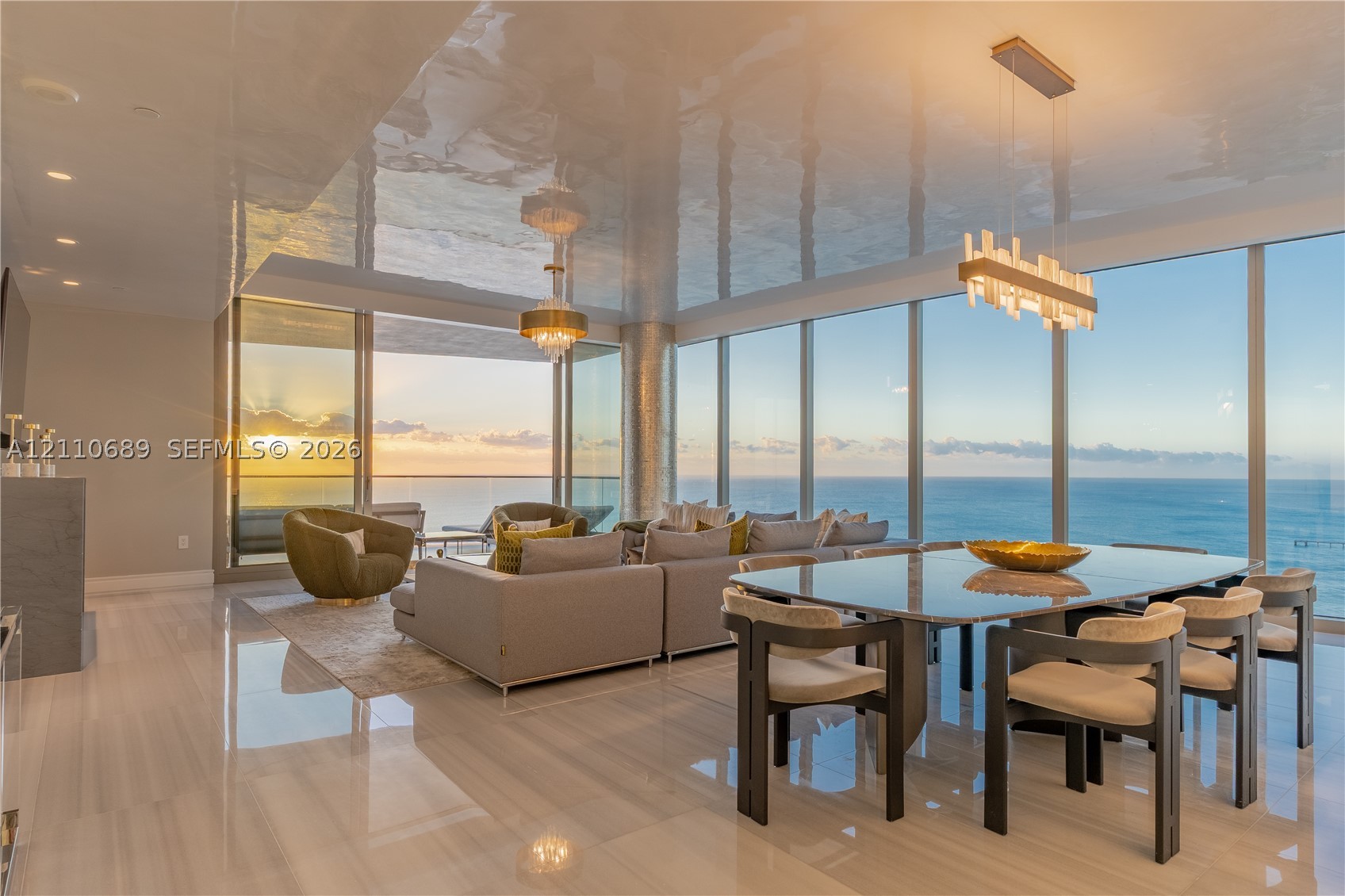 17901 Collins Ave #2704