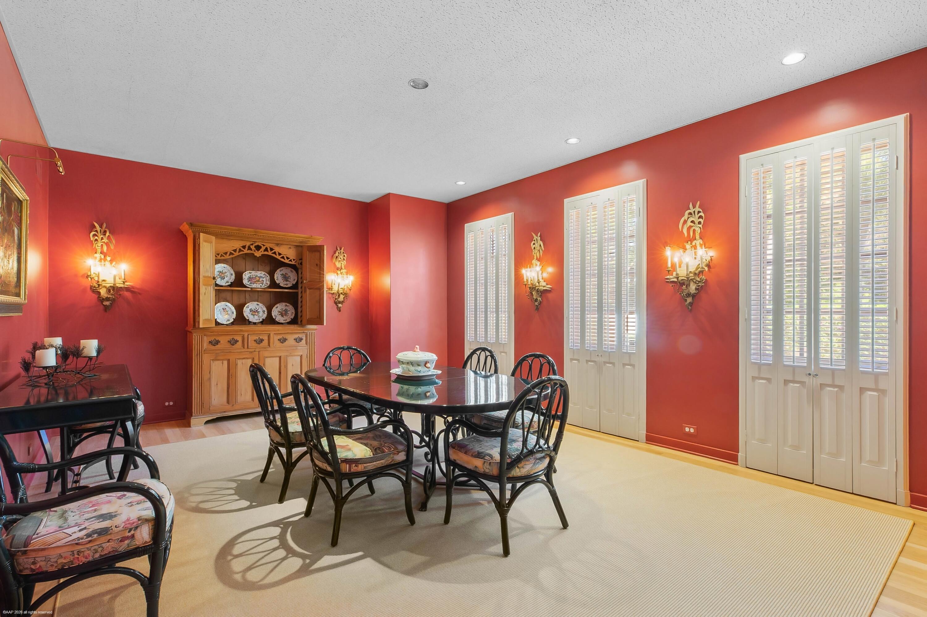 30 Gomez Jupiter Island, FL 33455