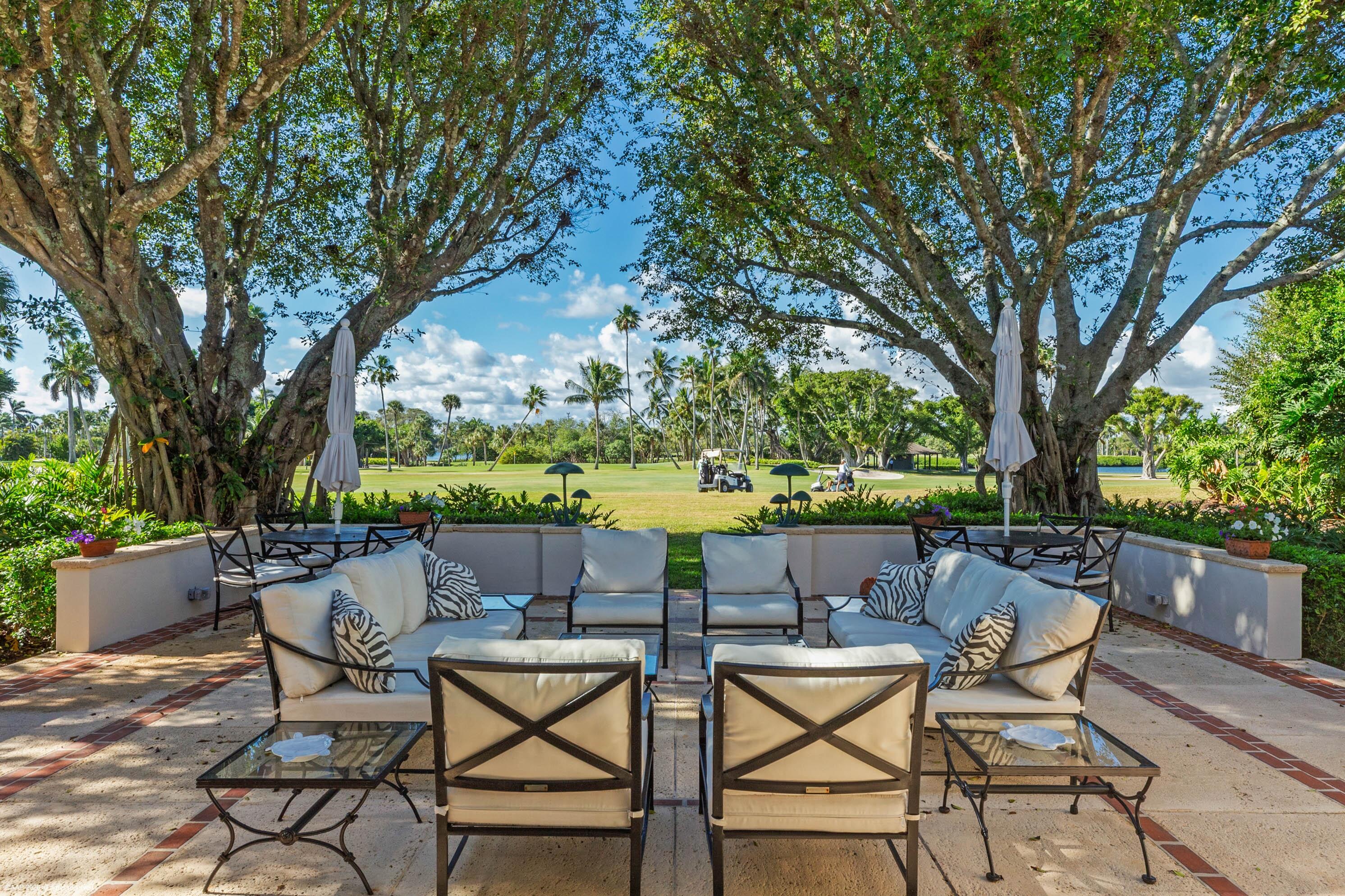 30 Gomez Jupiter Island, FL 33455