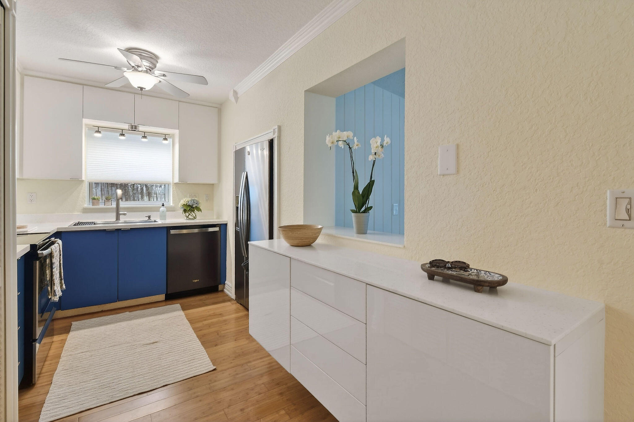 400 Northlake North Palm Beach, FL 33408