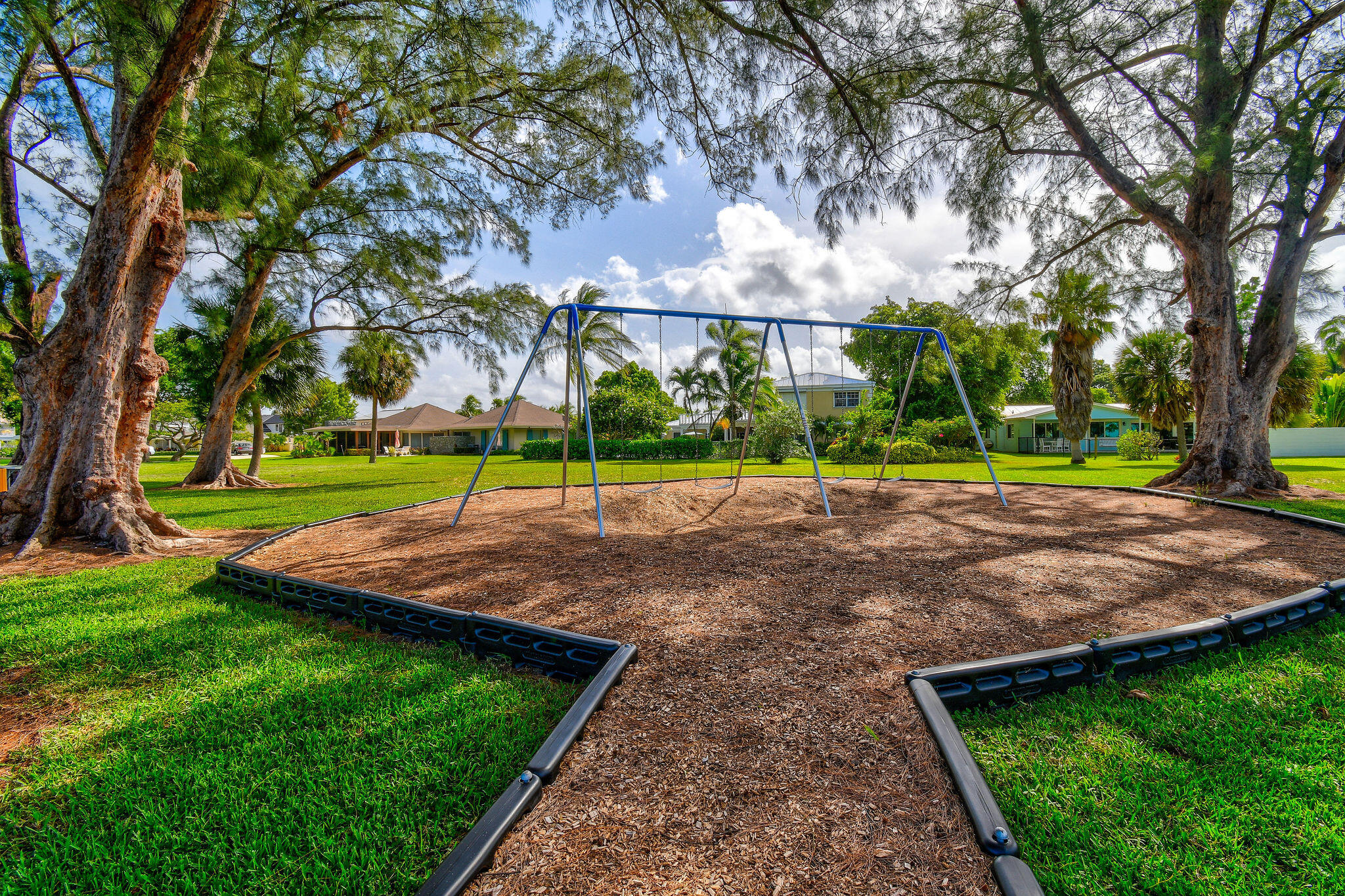 400 Northlake North Palm Beach, FL 33408