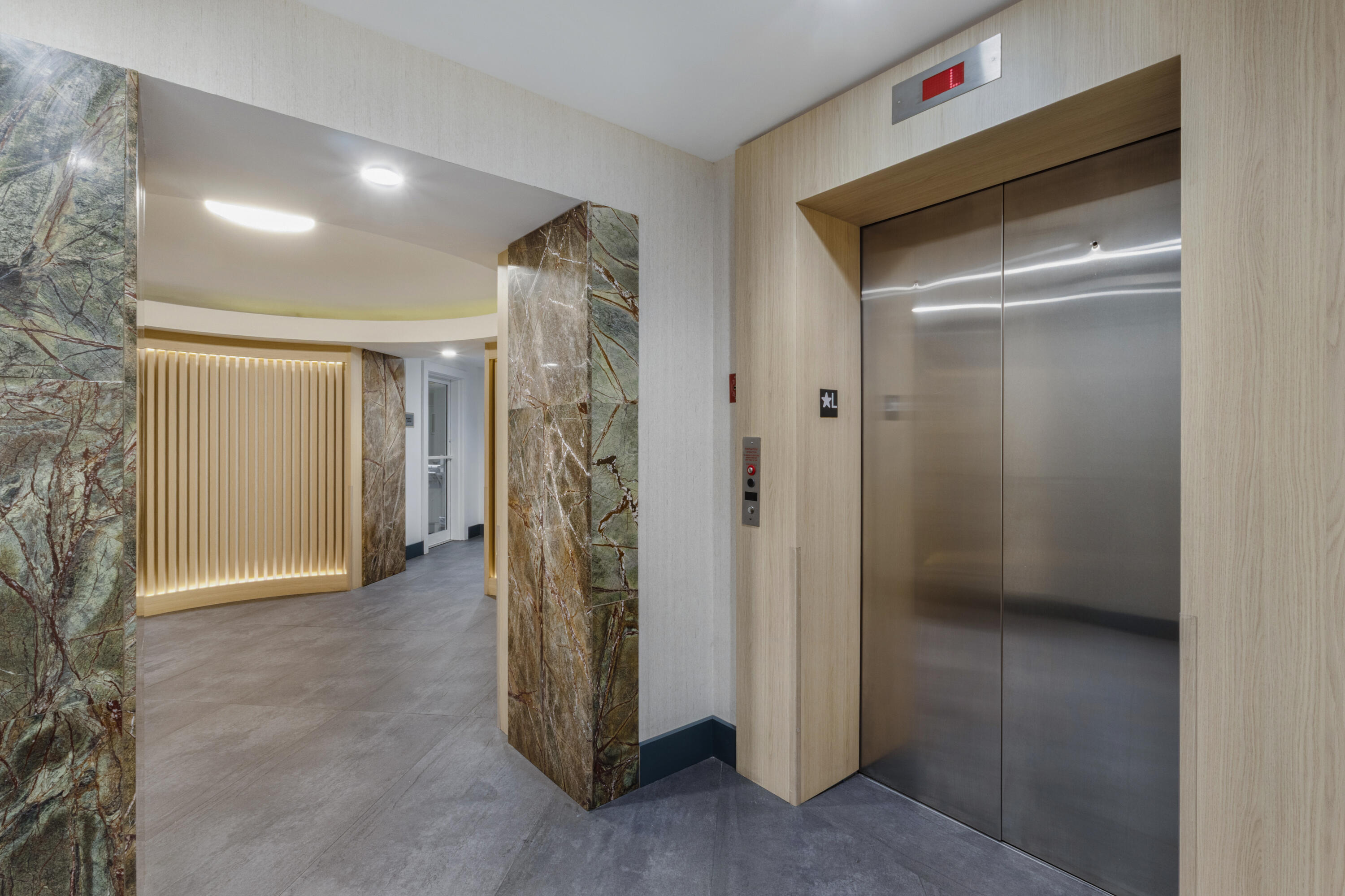 image The Ivy at Riverfront18