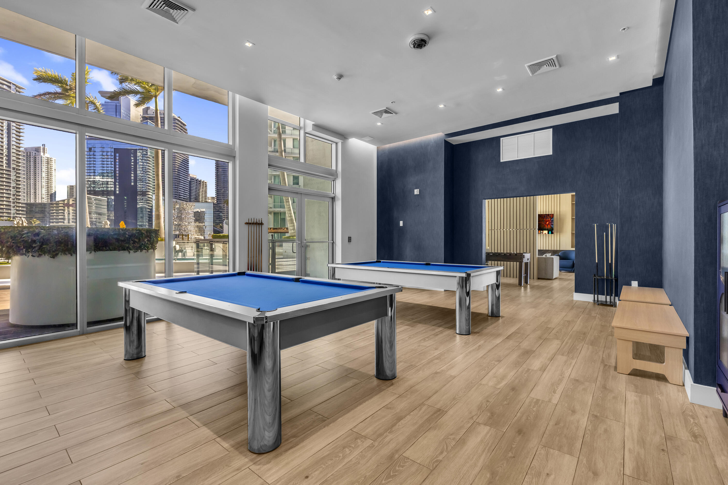 image The Ivy at Riverfront21