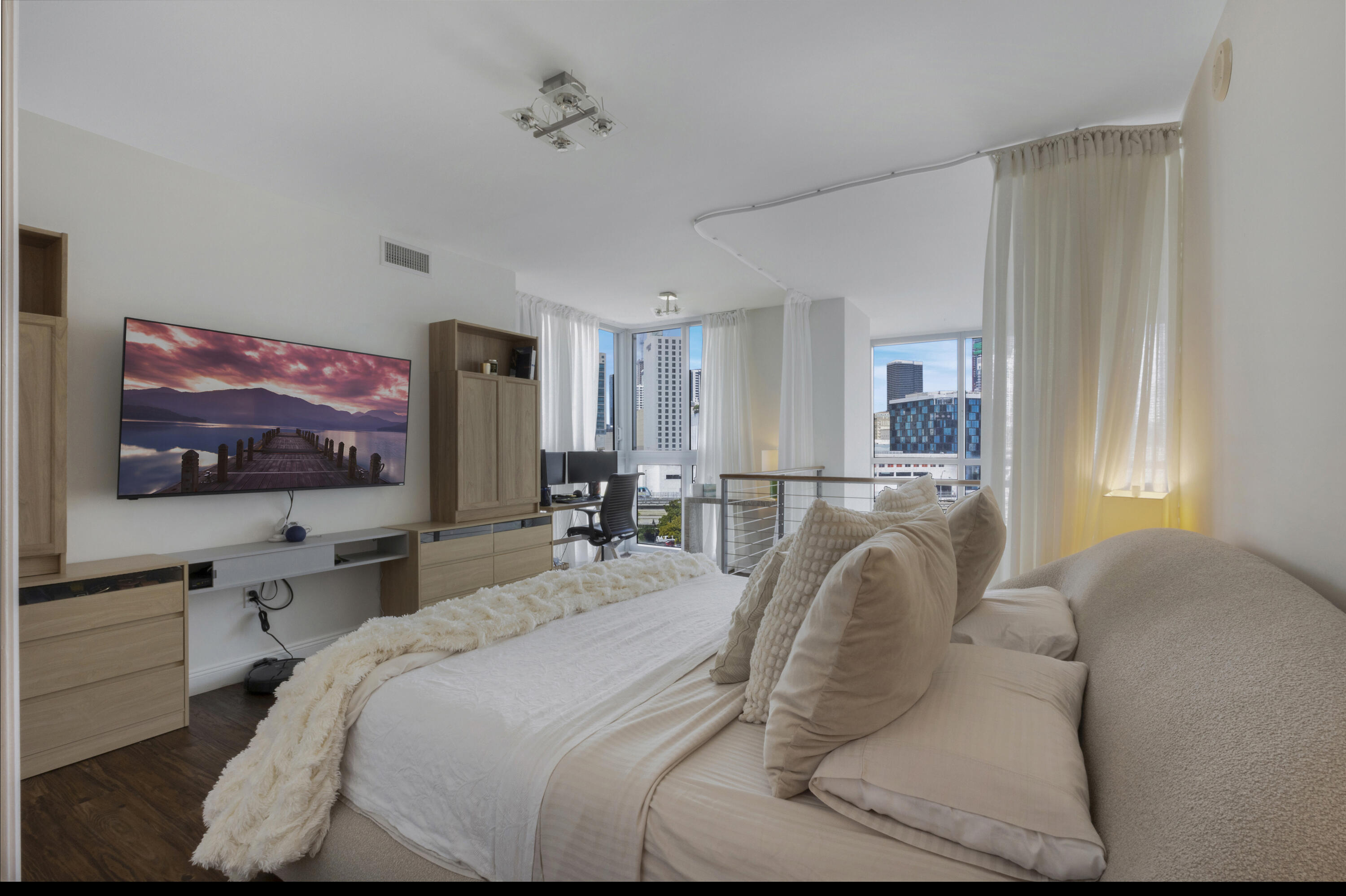 image The Ivy at Riverfront5