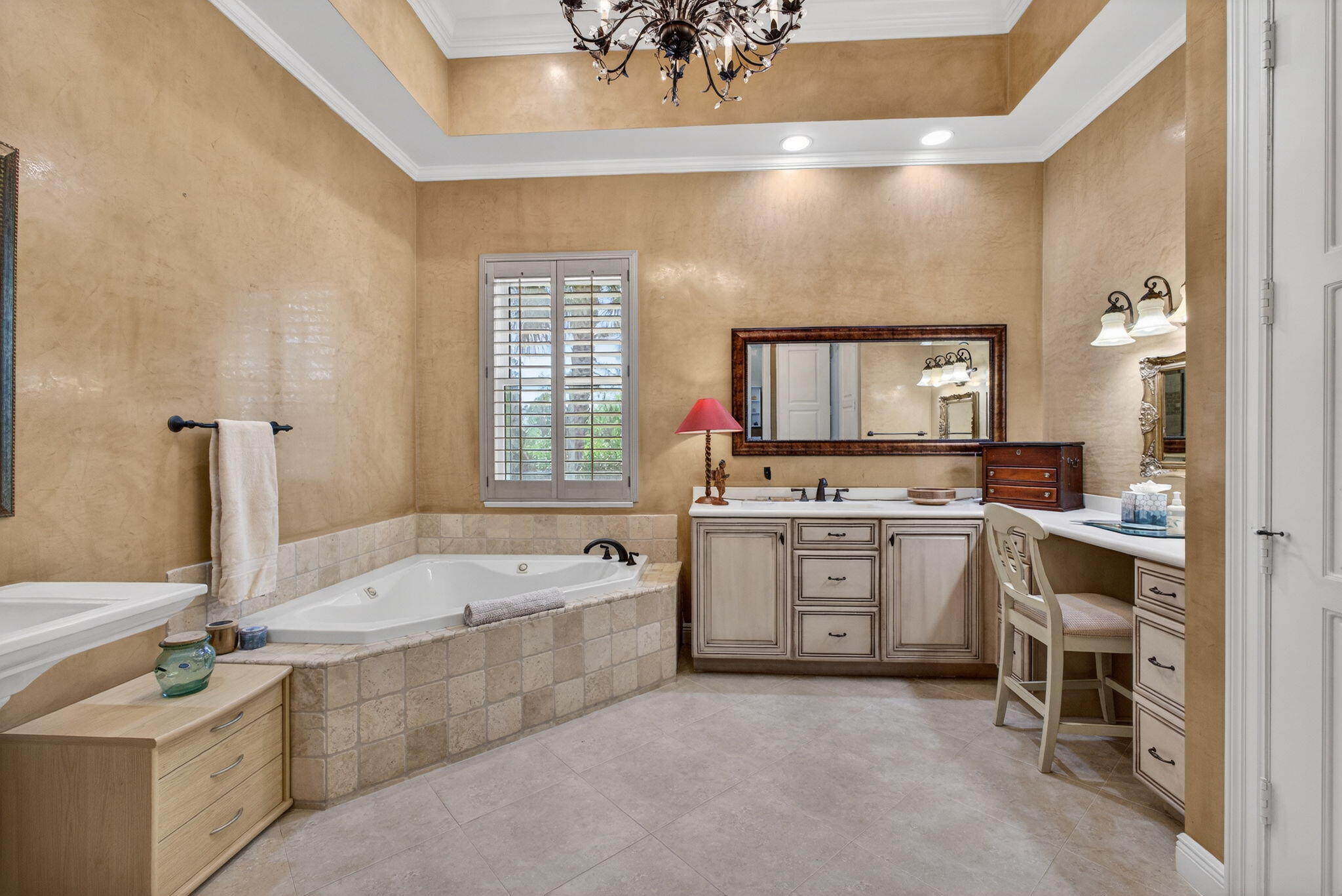 18764 SE Old Trl Jupiter, FL 33478